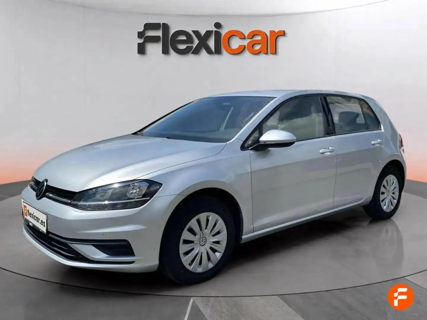 Volkswagen Golf 1.0 TSI Advance 81kW Gris - 2