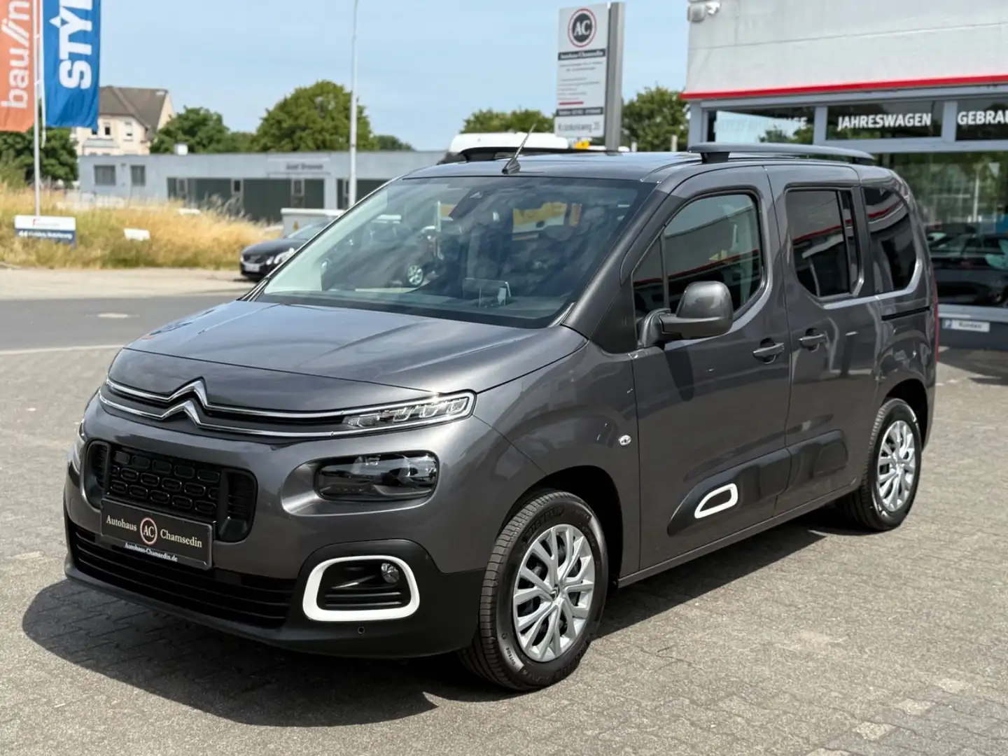 Citroen Berlingo Shine M Grau - 2