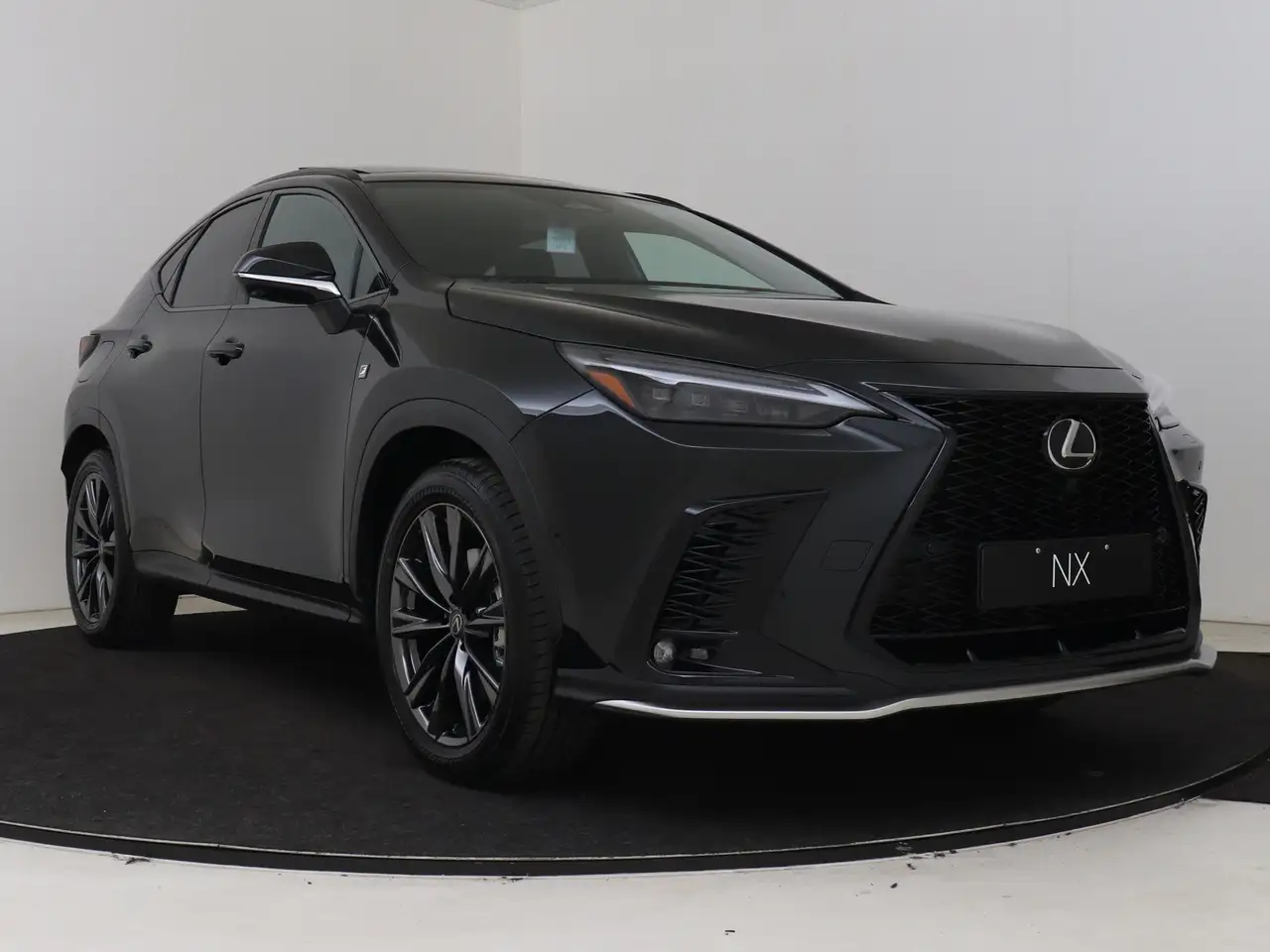 Lexus NX 2026 — фото 15