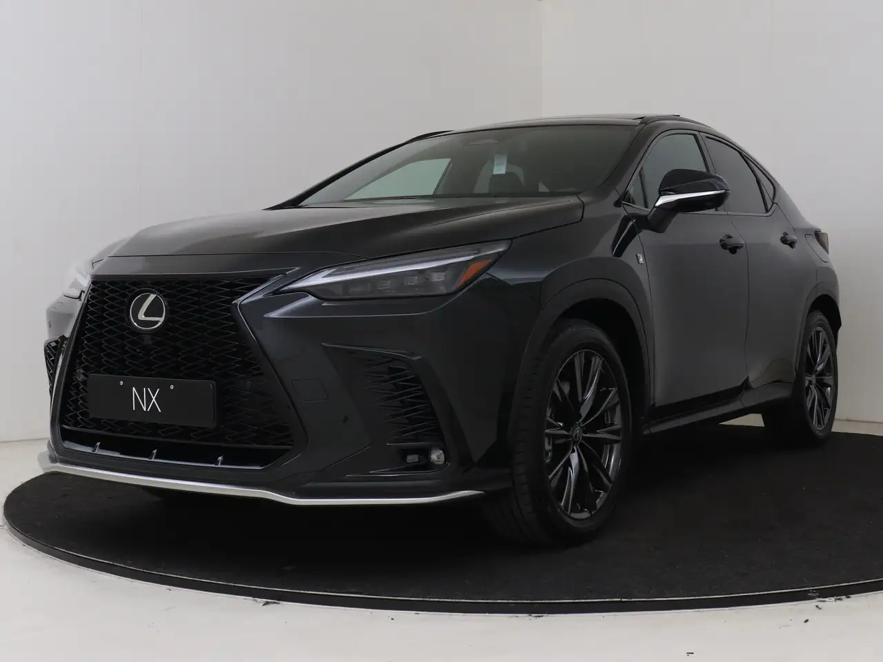 Lexus NX 2026
