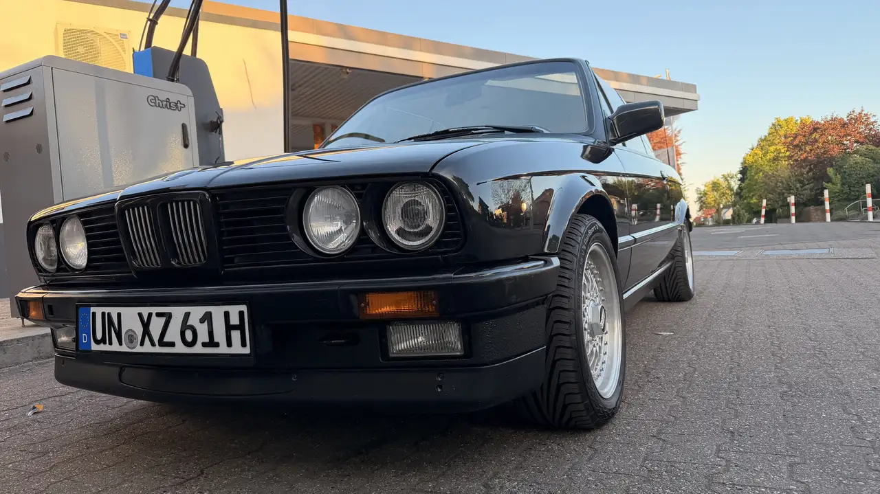 BMW 320i, foto 6