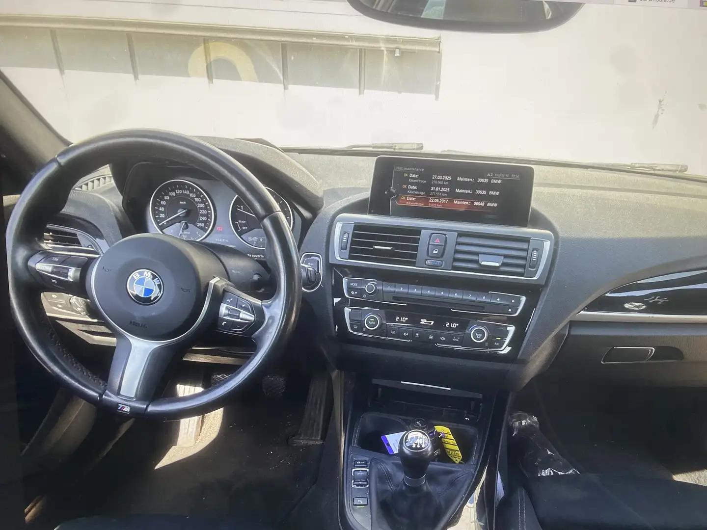 BMW 118 118 d xDrive Sport Line Grau - 2