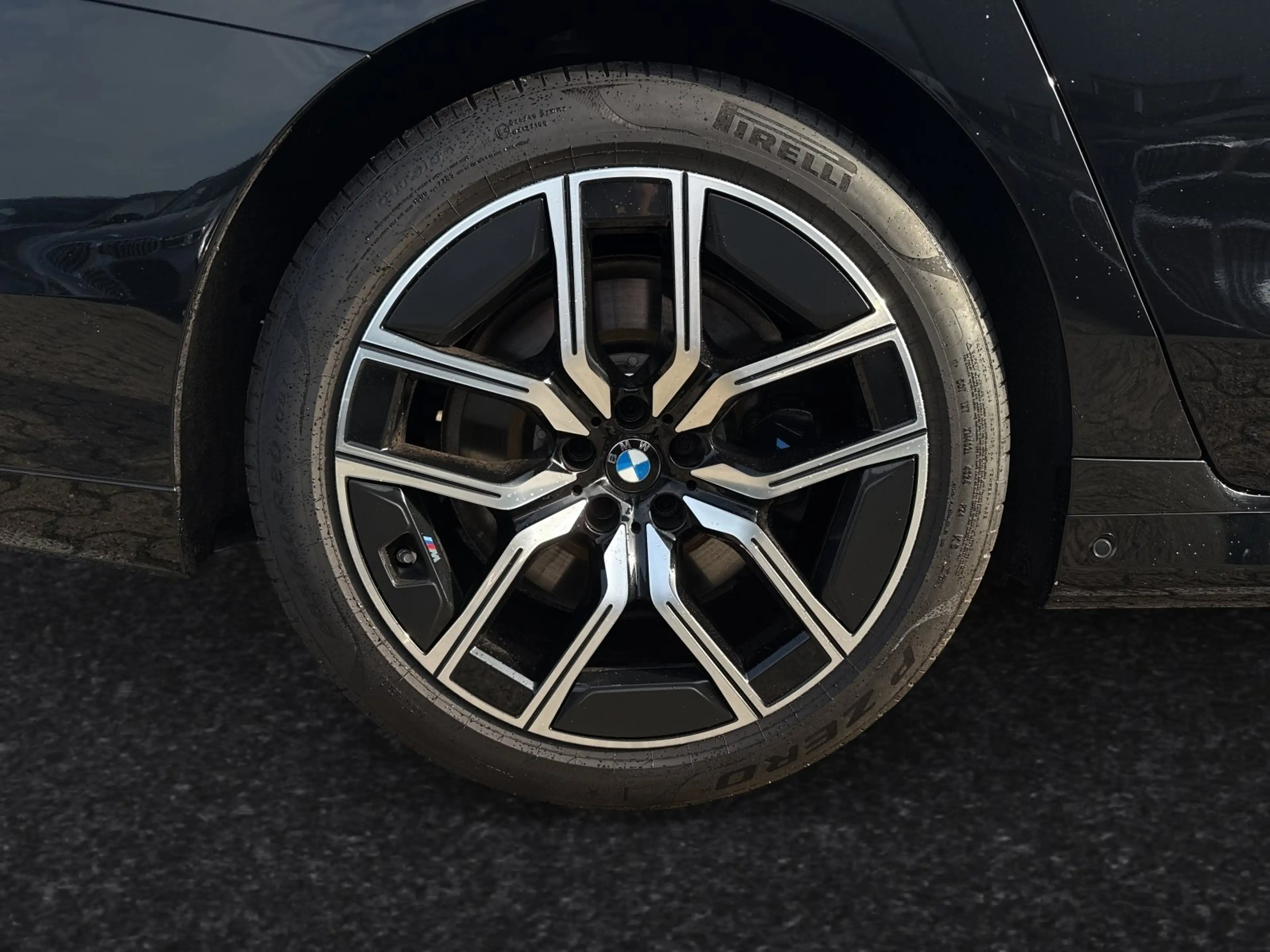 BMW 740 d xDrive M Sport Pro|Standhzg.|Autobahnass. — photo 4