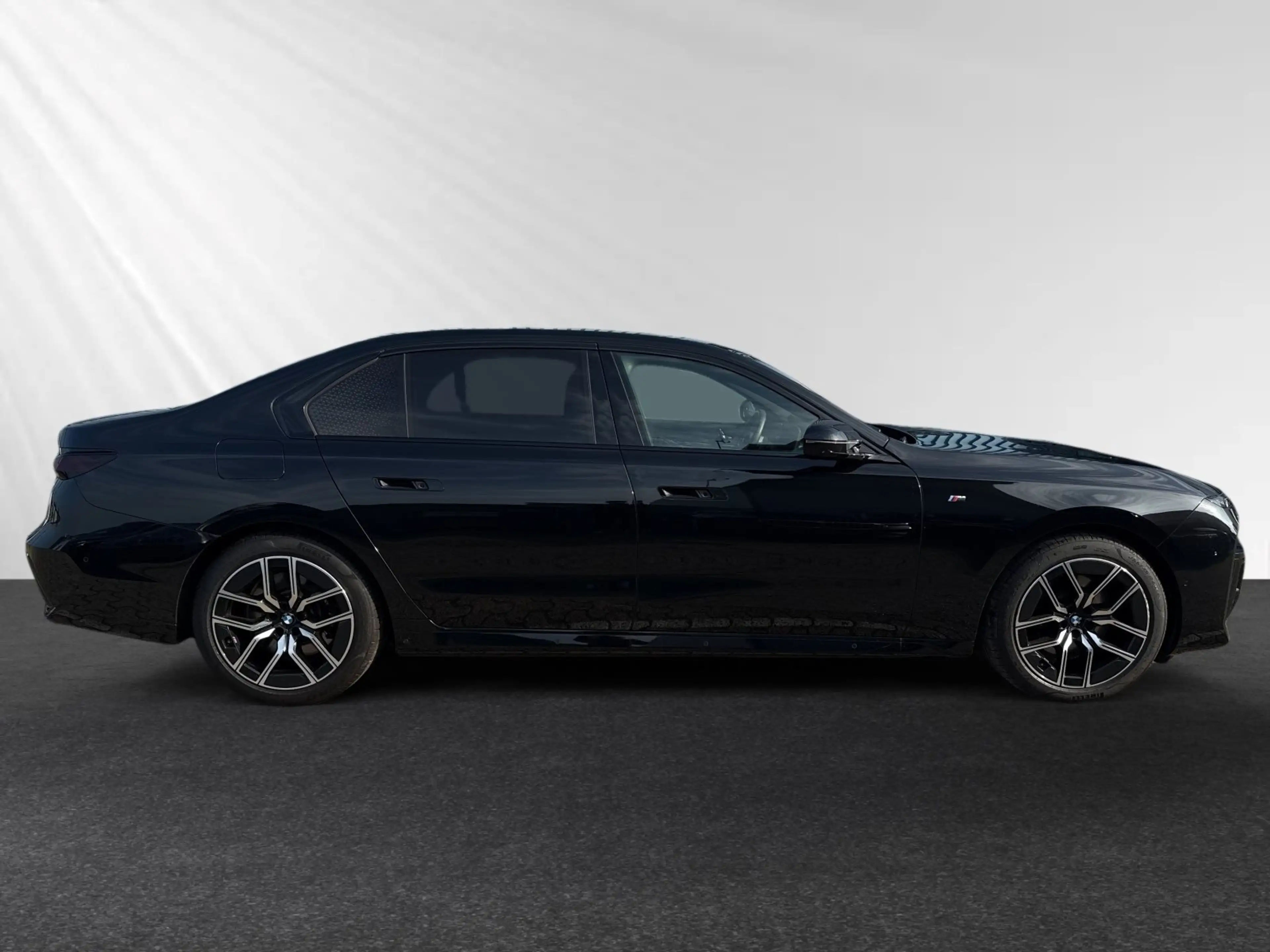 BMW 740 d xDrive M Sport Pro|Standhzg.|Autobahnass. — photo 2