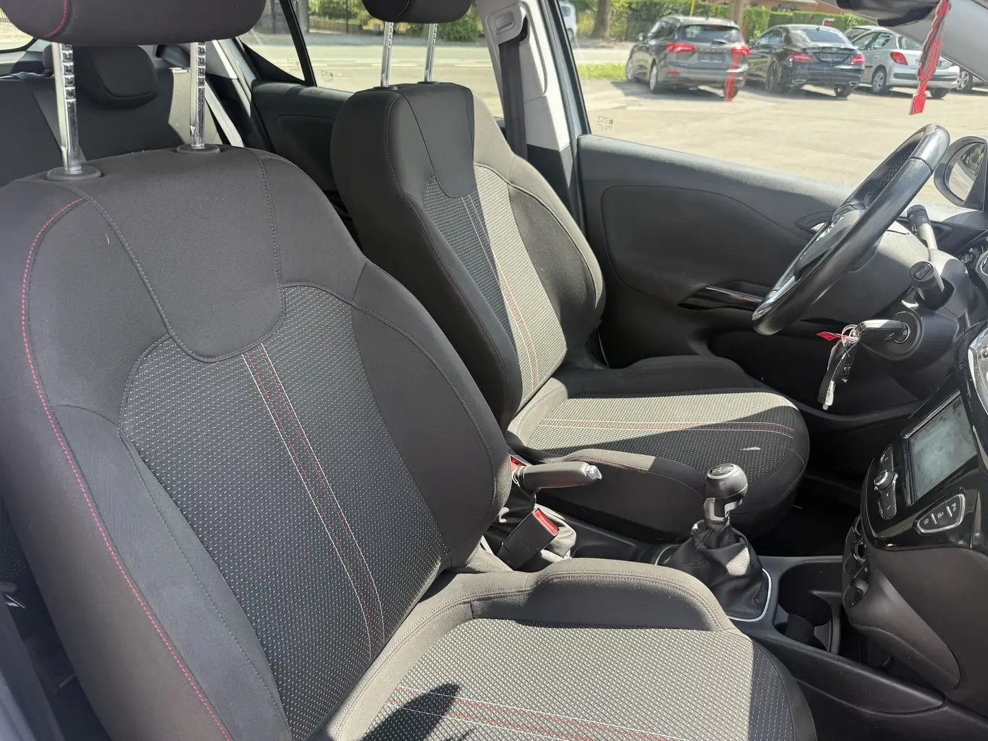 Opel Corsa 1.2i Black Edition,GPS,GARANTIE,PRETE IMMATRICULÉ Wit - 2