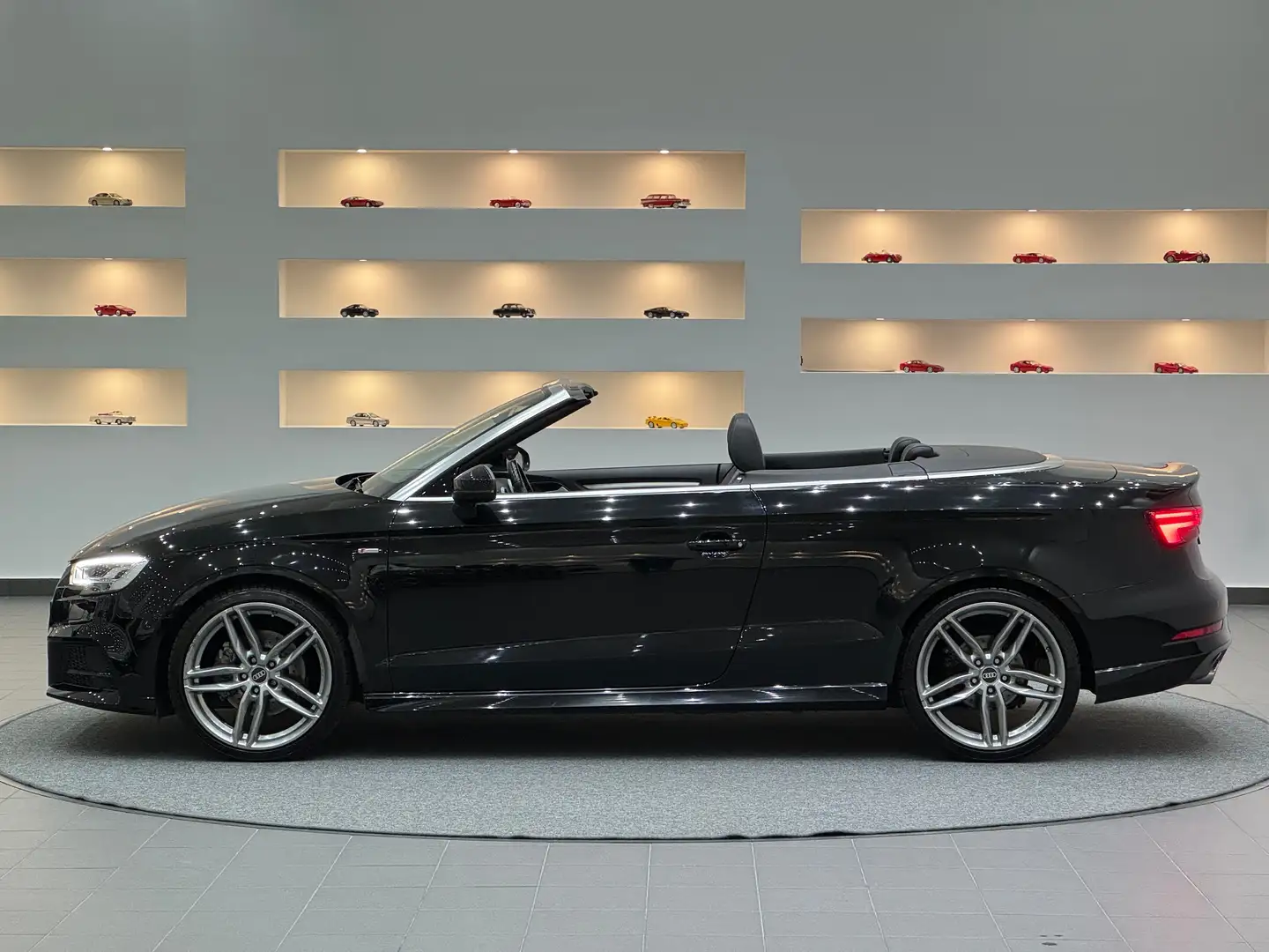 Audi A3 Sport Quattro Cabrio DSG *s-line*B&O*AHK*Virtual* Schwarz - 2