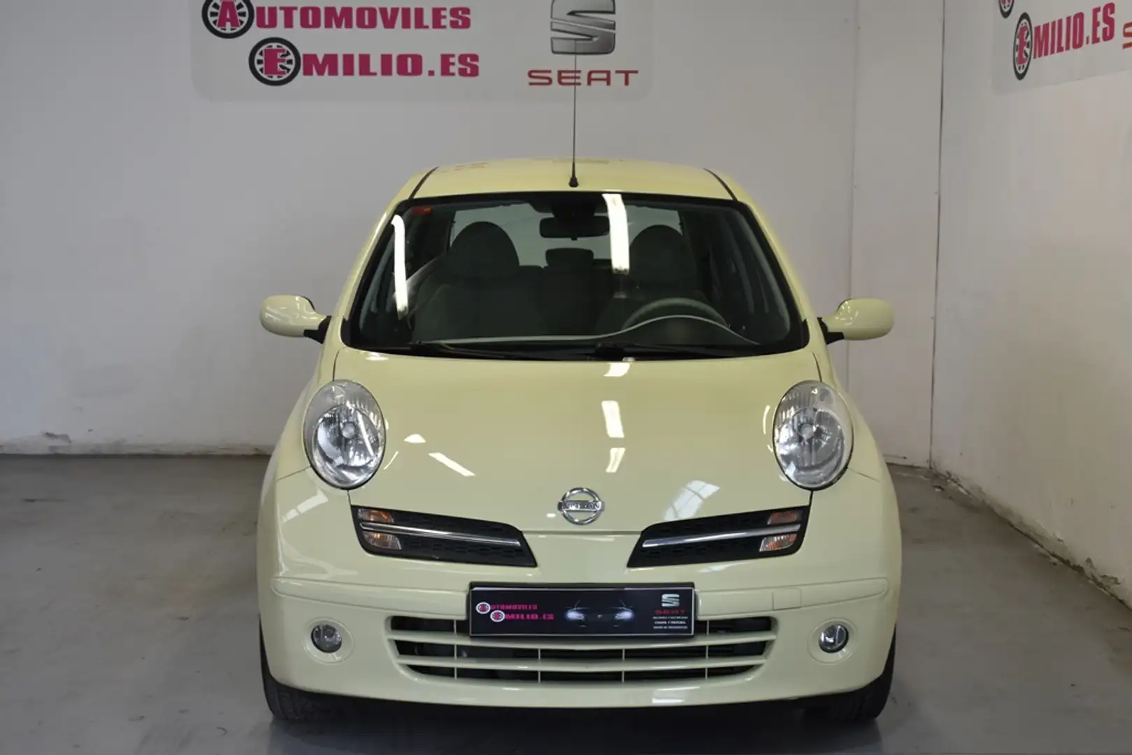 Nissan Micra 1.2 Visia Plus 80 Beige - 2