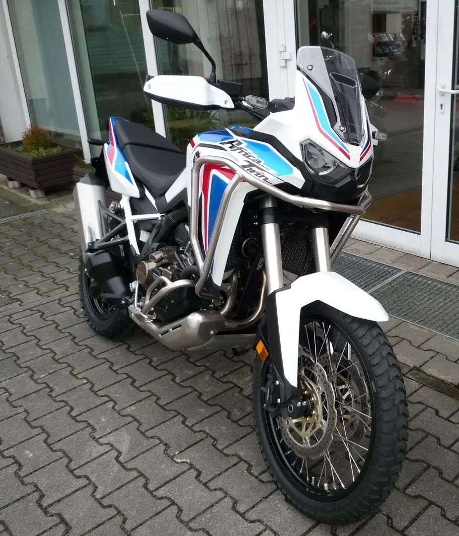 Honda CRF 1100 , Africa Twin , SD08 ,  DCT , 1. Hand Bílá - 2