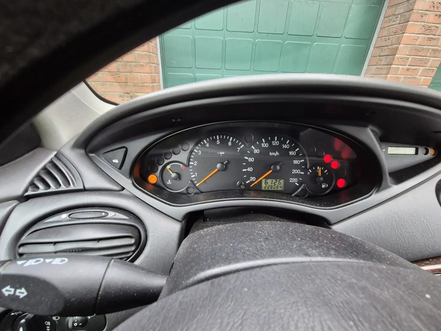 Ford Focus Turnier Ghia 1.8 Silber - 2