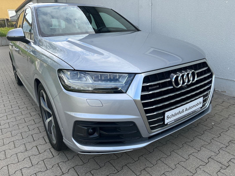 Audi Q7 3.0 TDI quattro S line Sport / Plus — photo 3