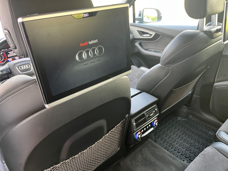 Audi Q7 3.0 TDI quattro S line Sport / Plus — photo 14