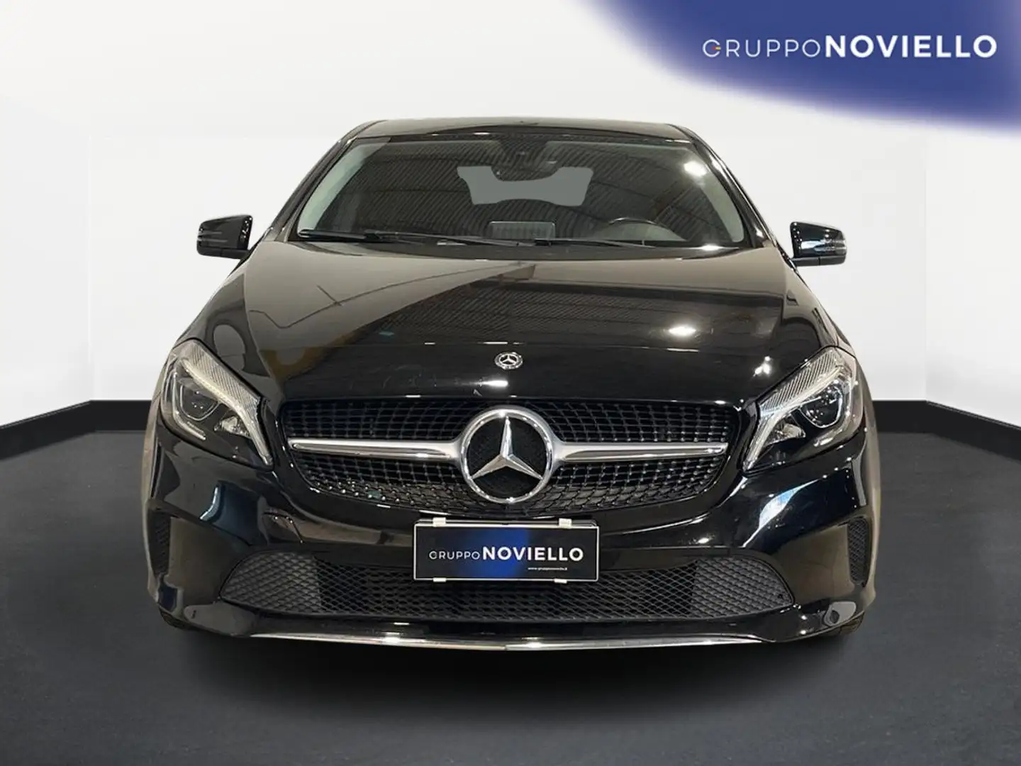 Mercedes-Benz A 180 A 180 d Automatic Sport Nero - 2