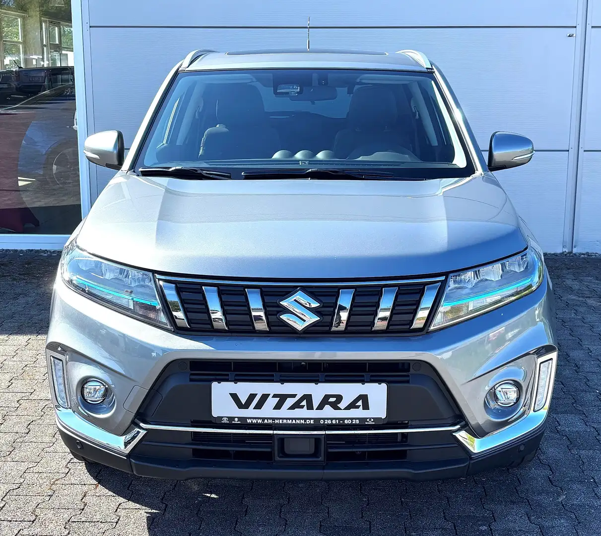 Suzuki Vitara 1.5 GLX (Comfort+) AGS Hybrid NAVI KAMERA PANODACH Сірий - 2