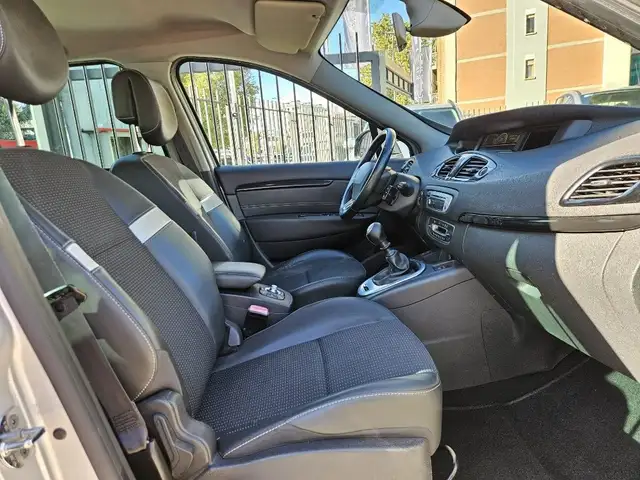 Renault Scenic view 7