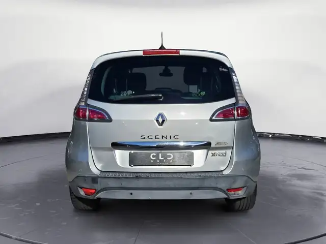 Renault Scenic view 2