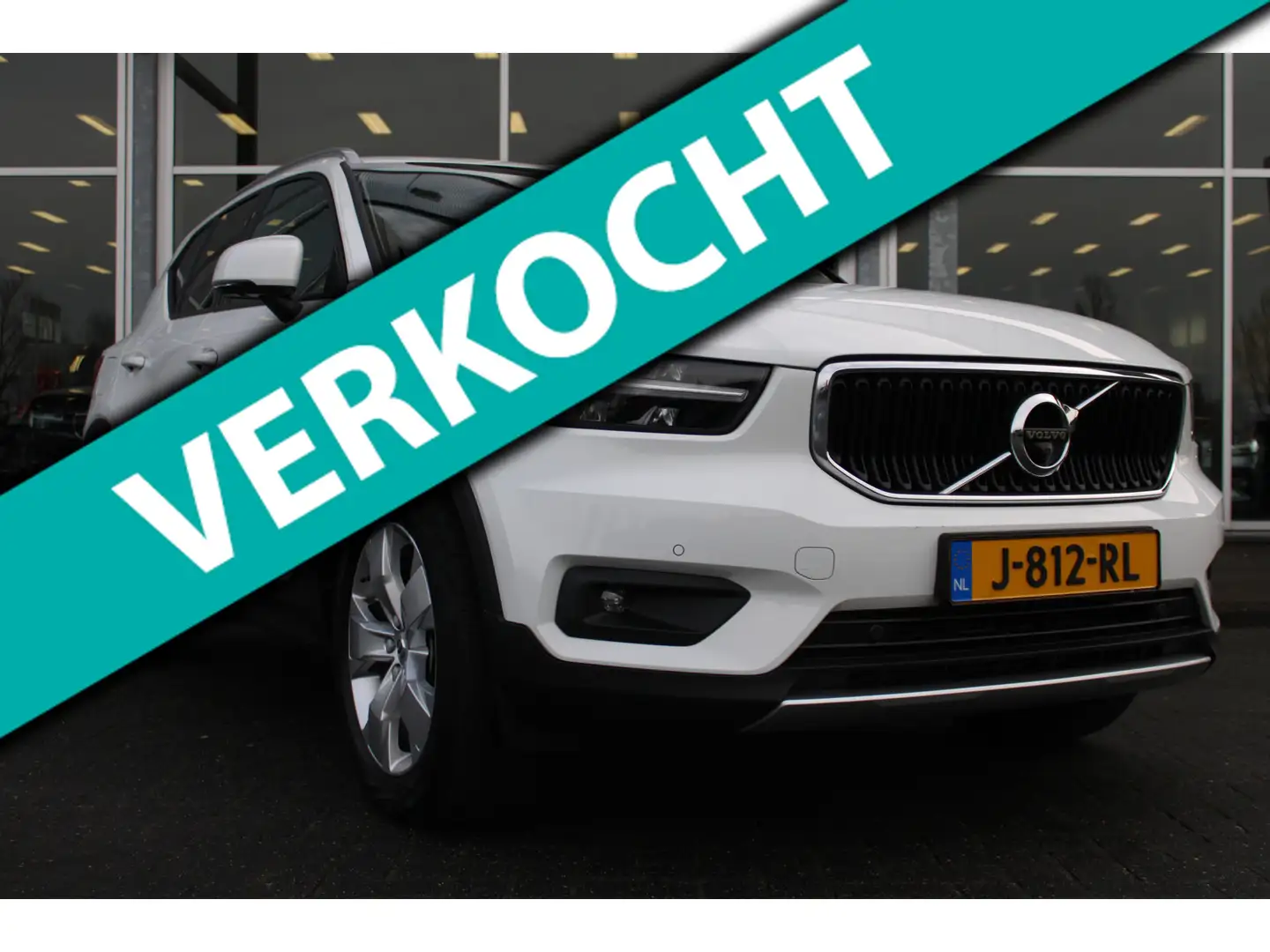 Volvo XC40 T2 Automaat Business Pro | Schuif/kanteldak | Trek Blanc - 1