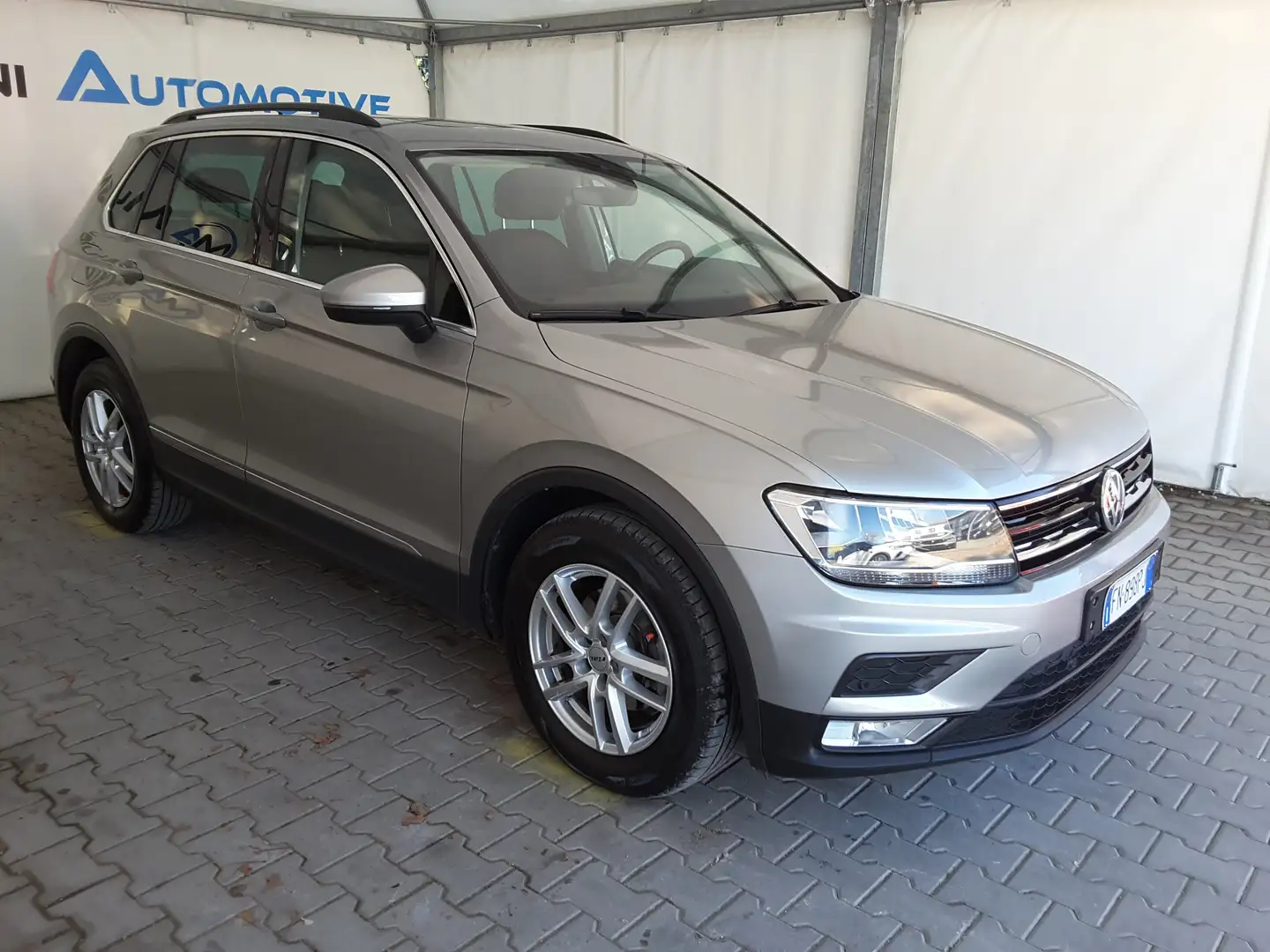 Volkswagen Tiguan 1.6 TDI 115cv Style TETTO APRIBILE ELETTRICO* Argent - 2