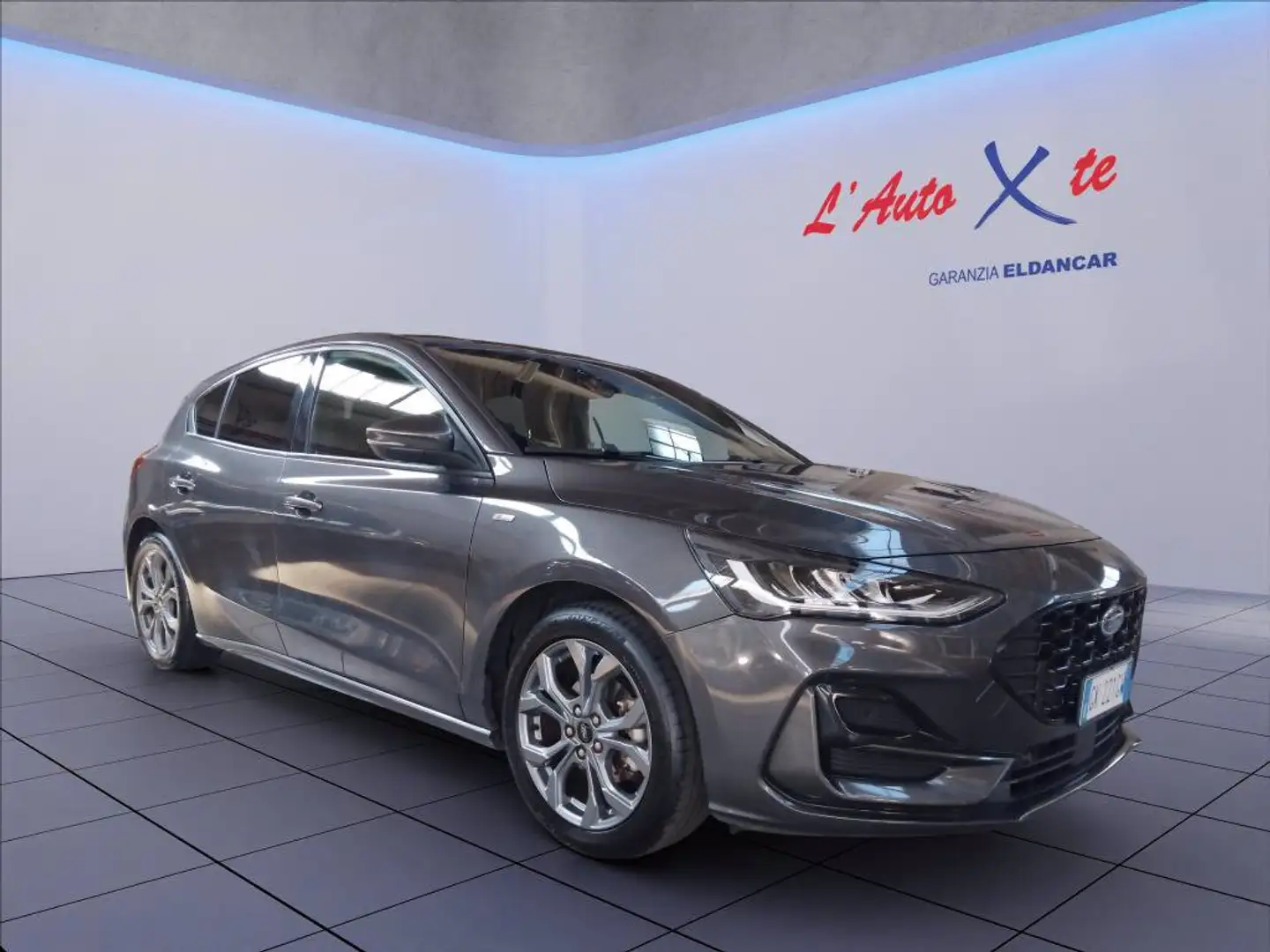 Ford Focus 1.0 ecoboost h ST-Line Style 125cv Grau - 1