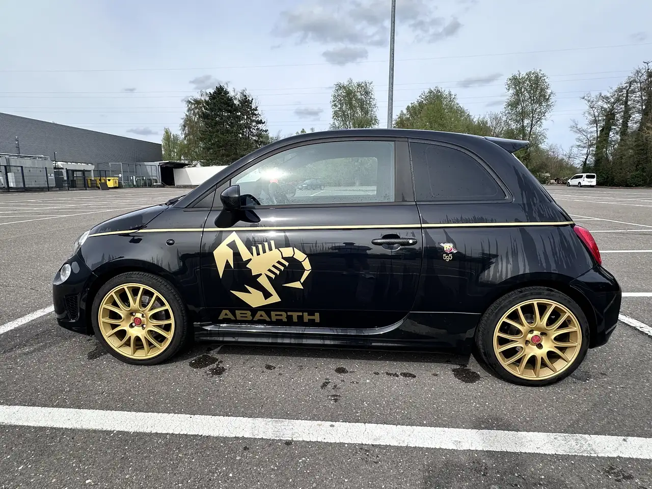 Abarth 595 2021