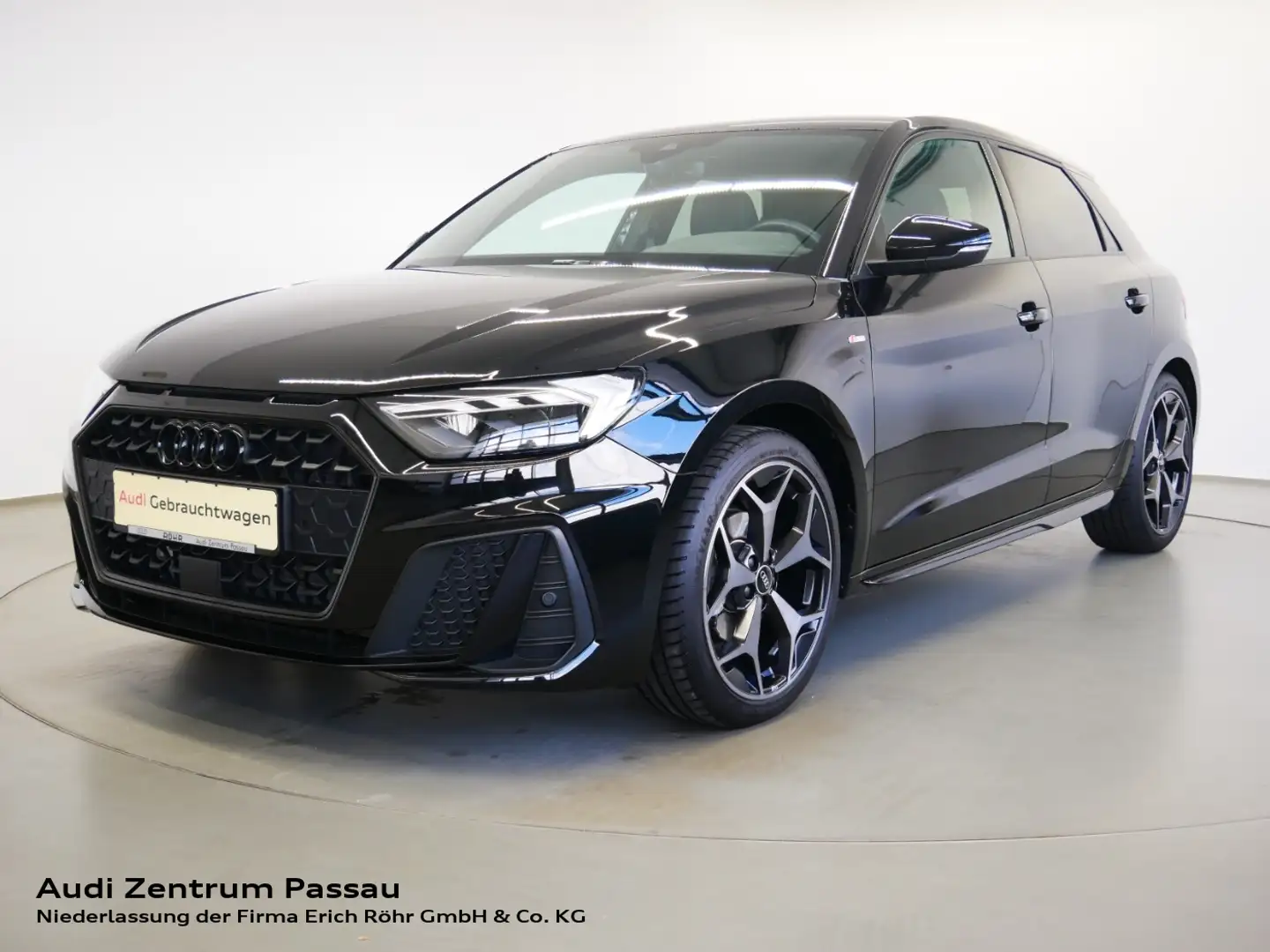 Audi A1 Sportback 35 TFSI S line S tro. LED virt. Cock. NA Zwart - 1