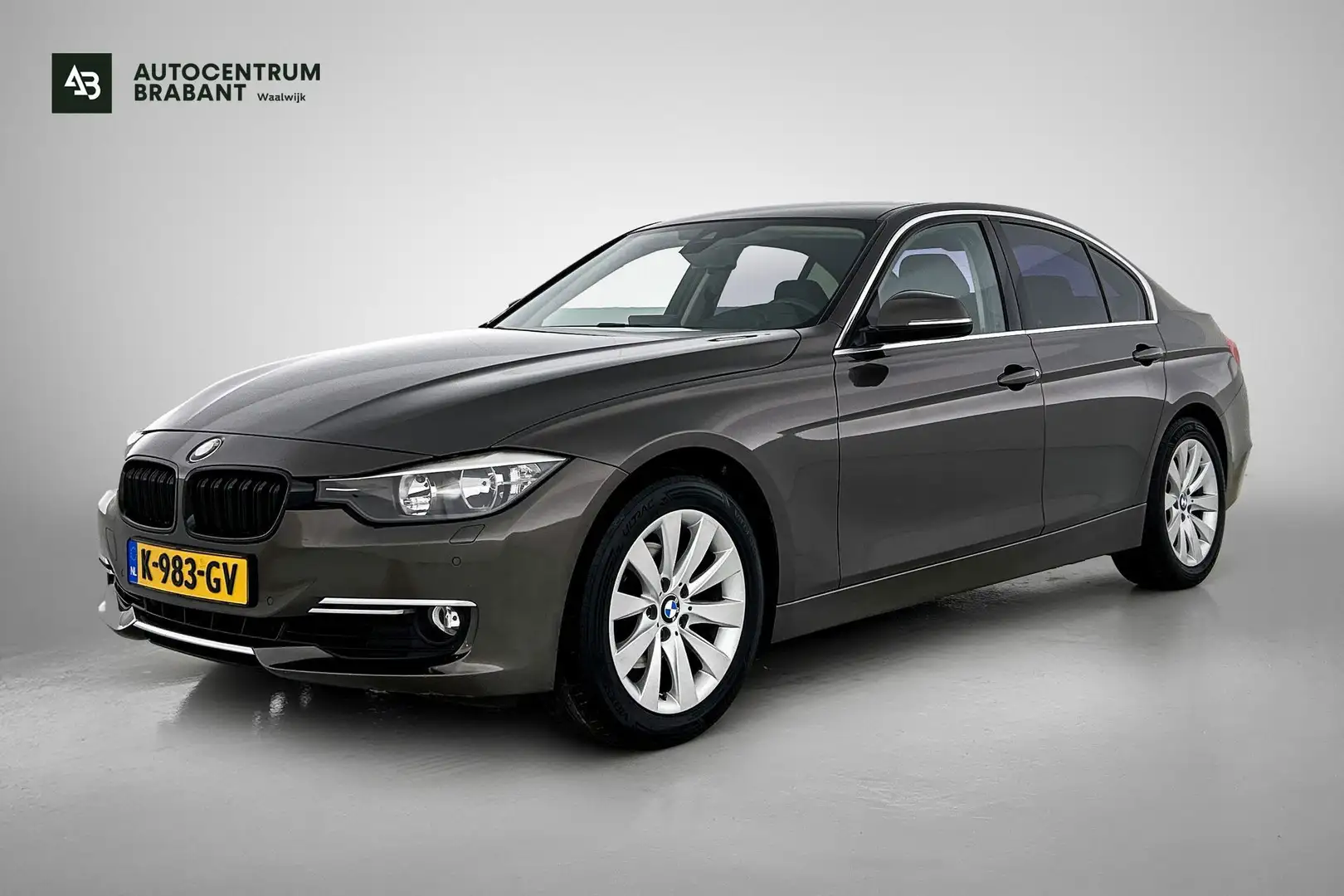 BMW 320 3-serie 320i Executive Edition(Goed onderH, Navi P Brun - 1