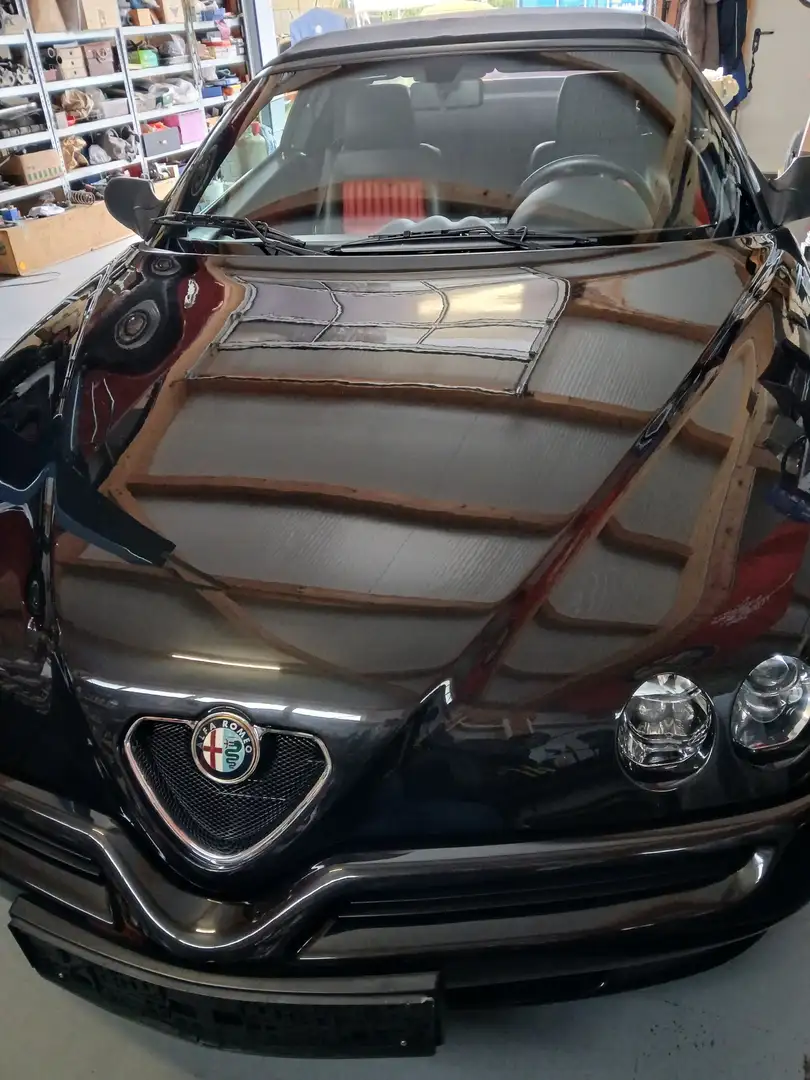 Alfa Romeo Spider 2.0 Edizione Sportiva, orig. 14500 km!!! f. Museum Schwarz - 2