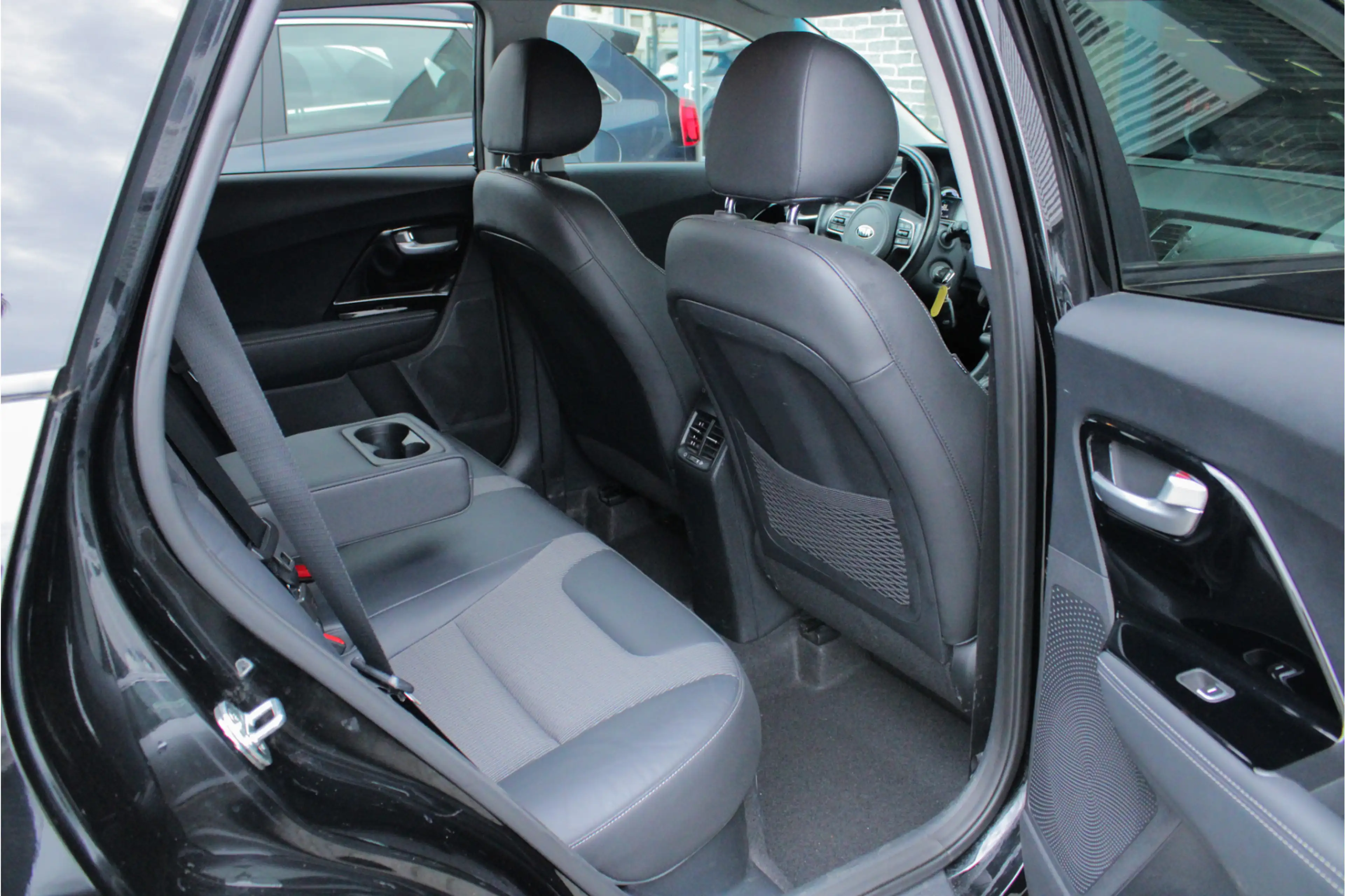 Kia Niro 1.6 GDi Hybrid DynamicLine |stoel/stuurverwarming| — photo 36