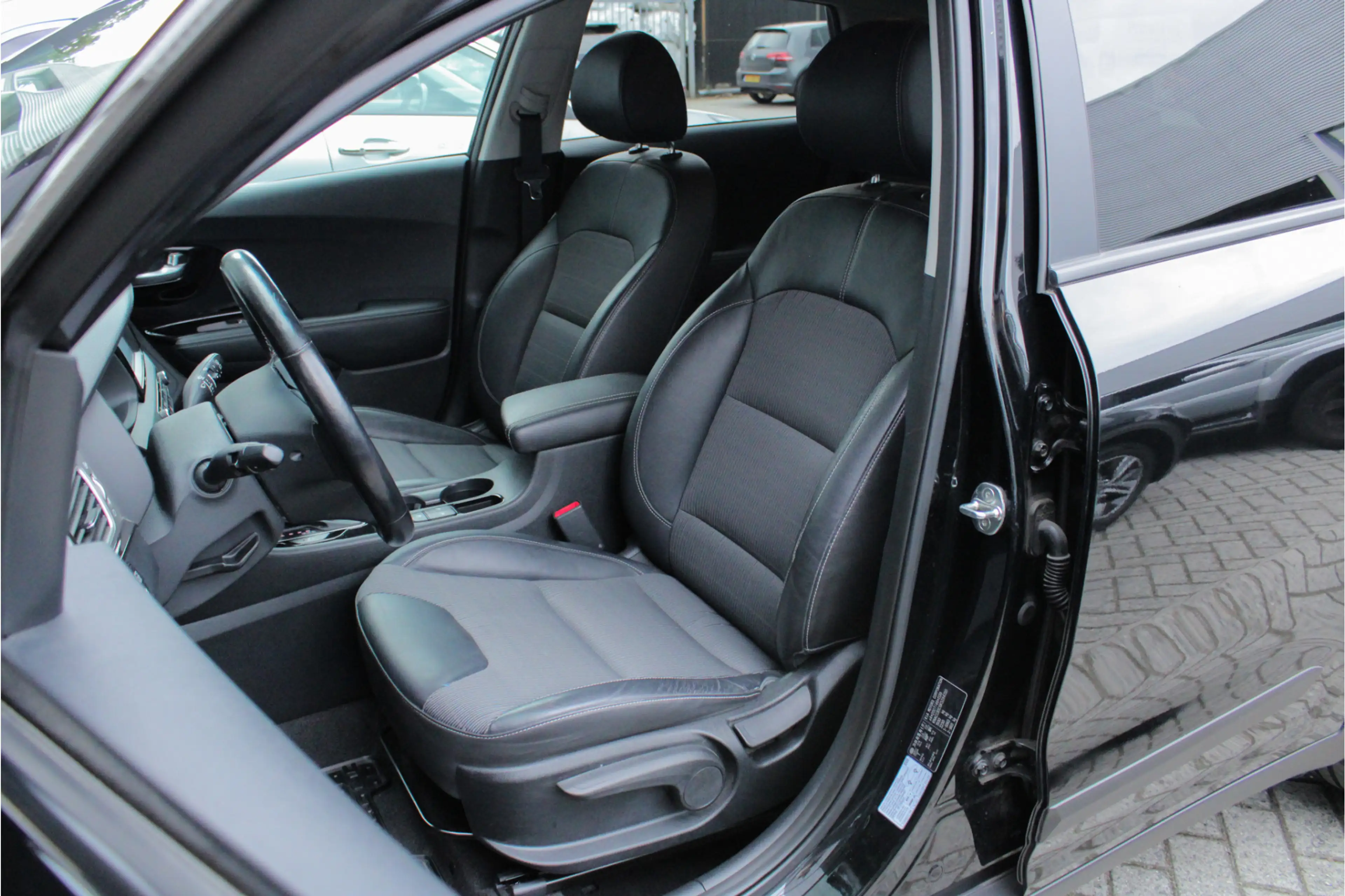 Kia Niro 1.6 GDi Hybrid DynamicLine |stoel/stuurverwarming| — photo 8