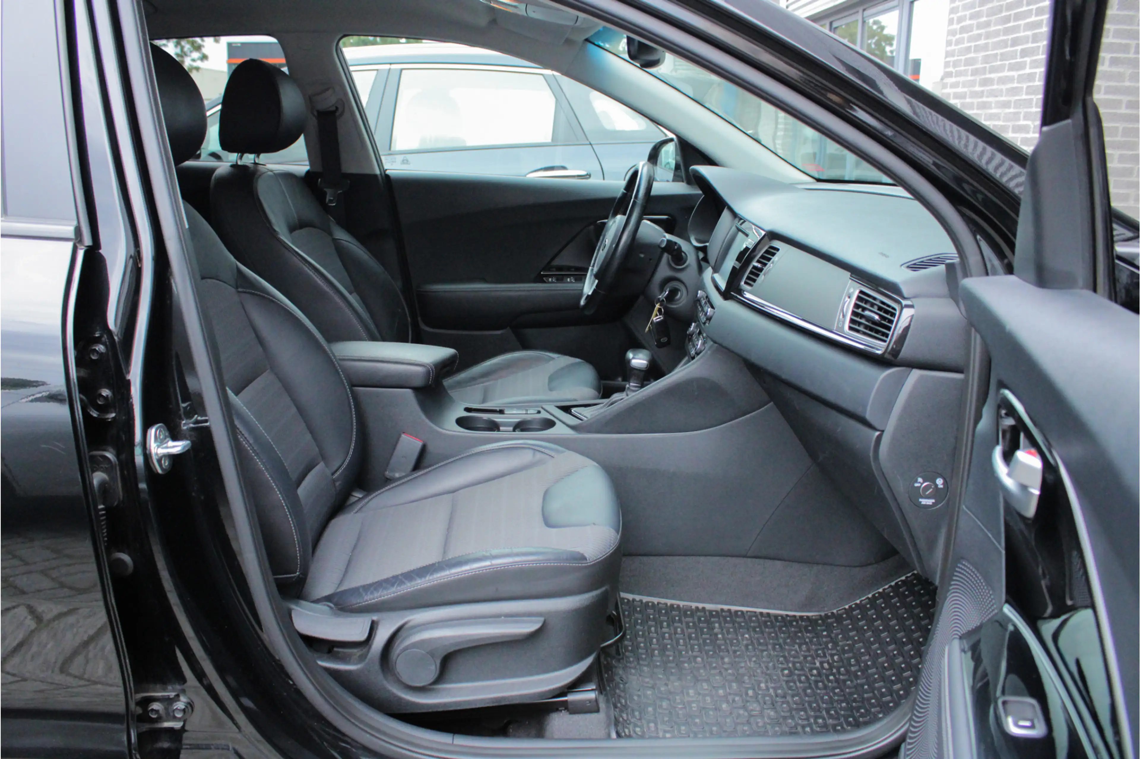 Kia Niro 1.6 GDi Hybrid DynamicLine |stoel/stuurverwarming| — photo 26