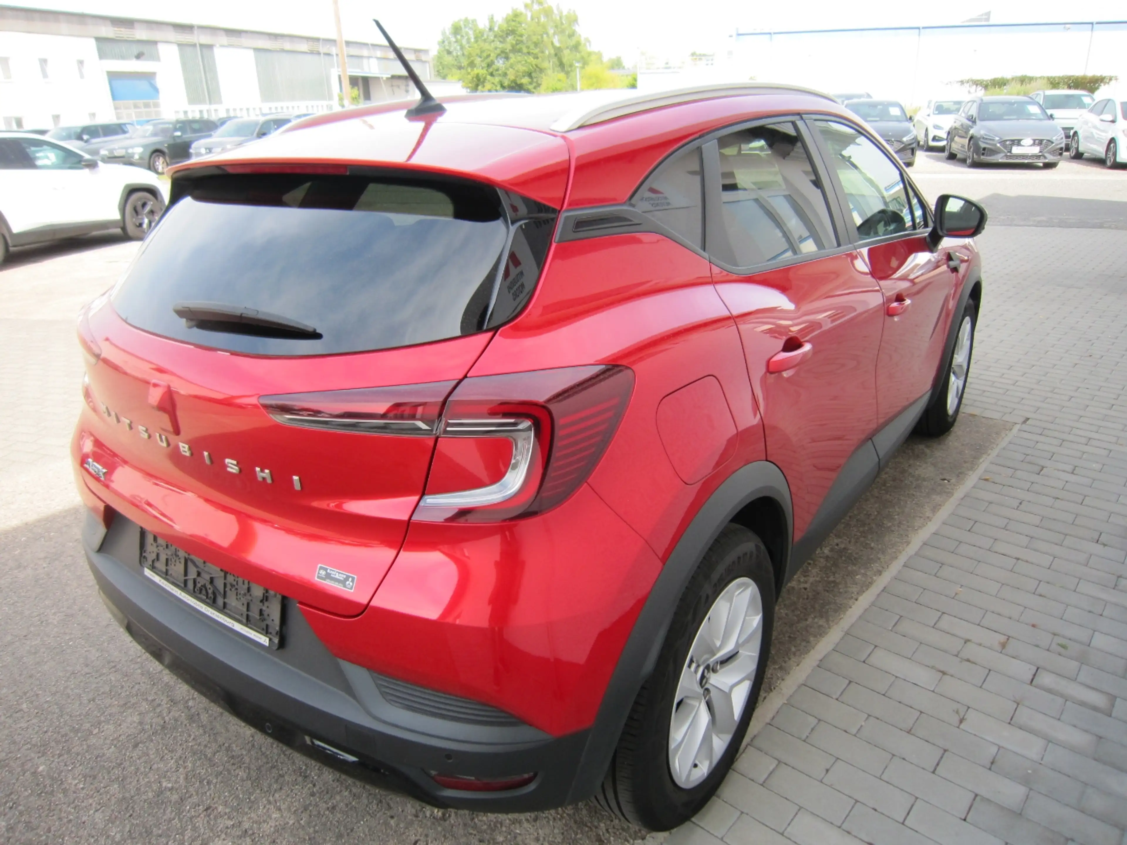 Mitsubishi ASX PLUS 1.0 T-Benziner 6-Gang — photo 11