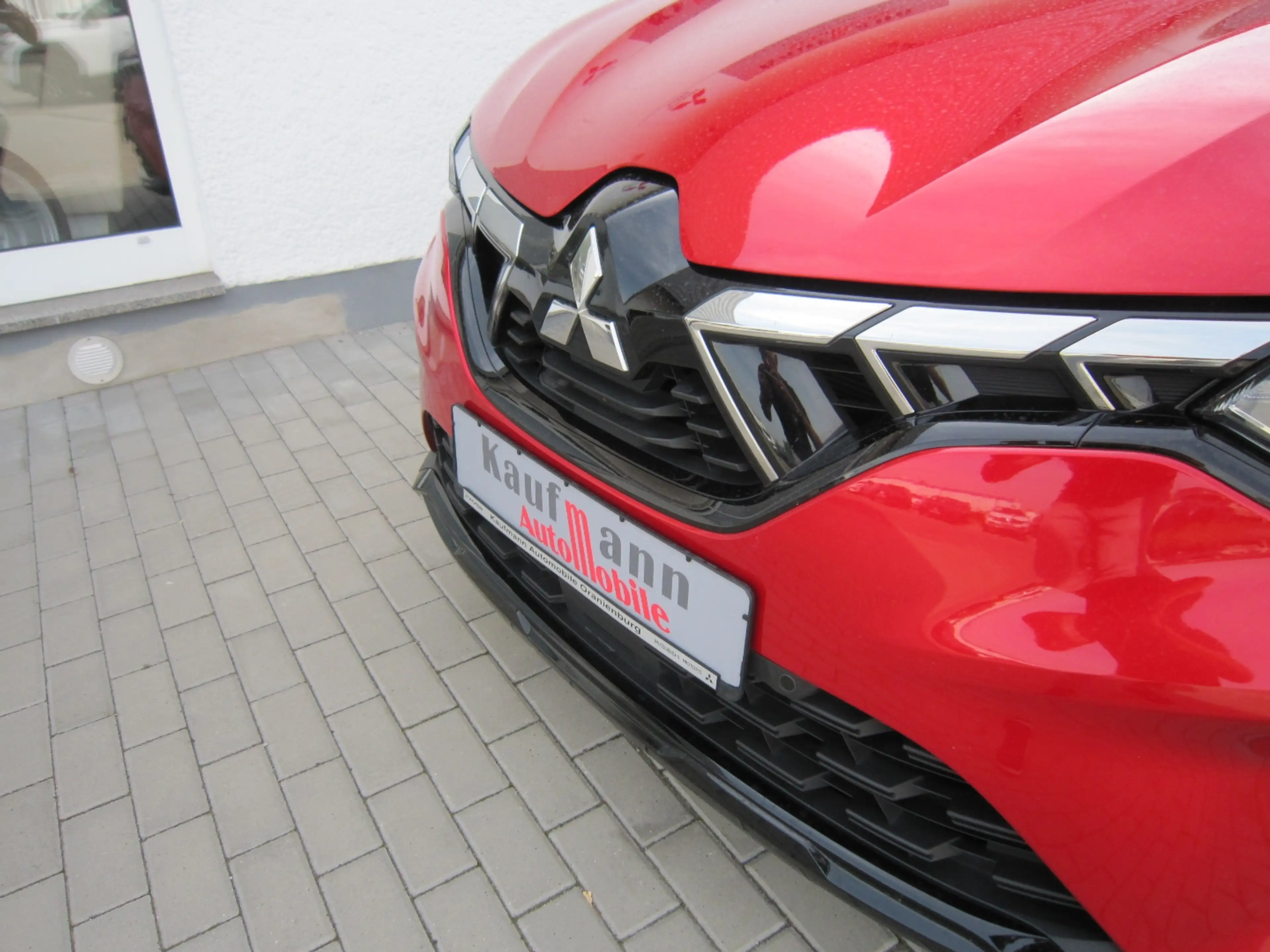 Mitsubishi ASX PLUS 1.0 T-Benziner 6-Gang — photo 4