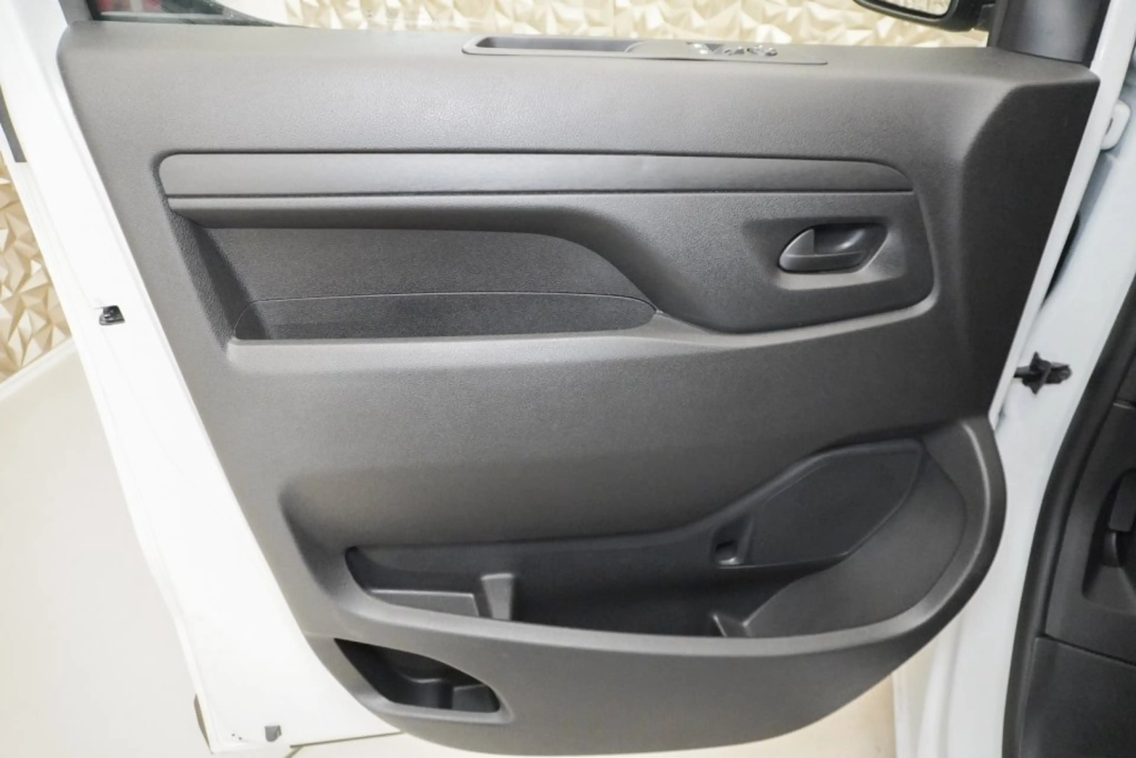 Peugeot Expert L3 BlueHDi 120 S&S 6-Gang — photo 10
