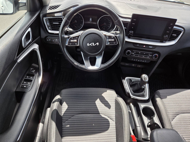 Kia Ceed SW / cee'd SW Ceed SW Diesel 1.6 CRDi (48V Mild-Hybrid) Vision — photo 10