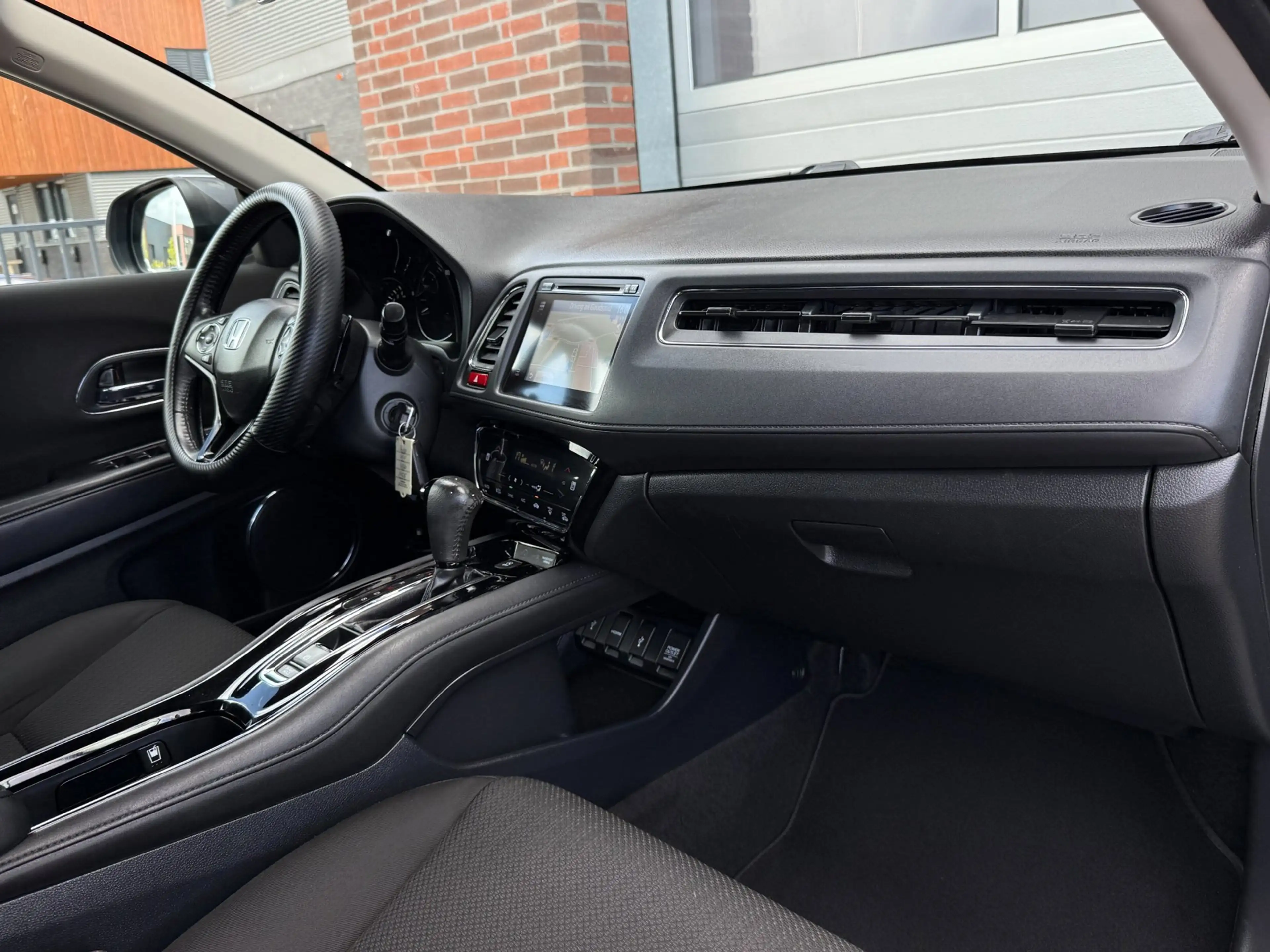 Honda HR-V 1.5 i-VTEC Elegance! Clima! Cruise Control! Navi! — photo 14