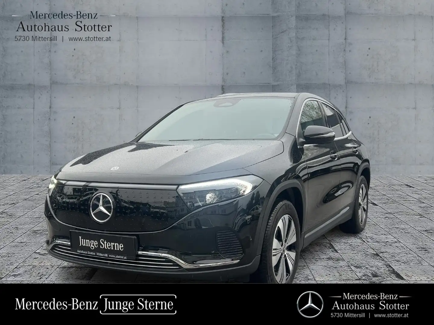 Mercedes-Benz EQA 300 4MATIC *PTS*Shz*LED*Kam* Schwarz - 1