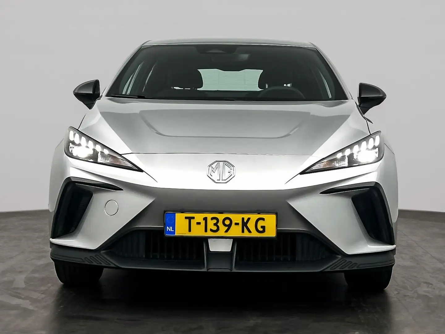 MG MG4 Standard 51 kWh | 350 WLTP | Keyless Entry | Carpl Gris - 2