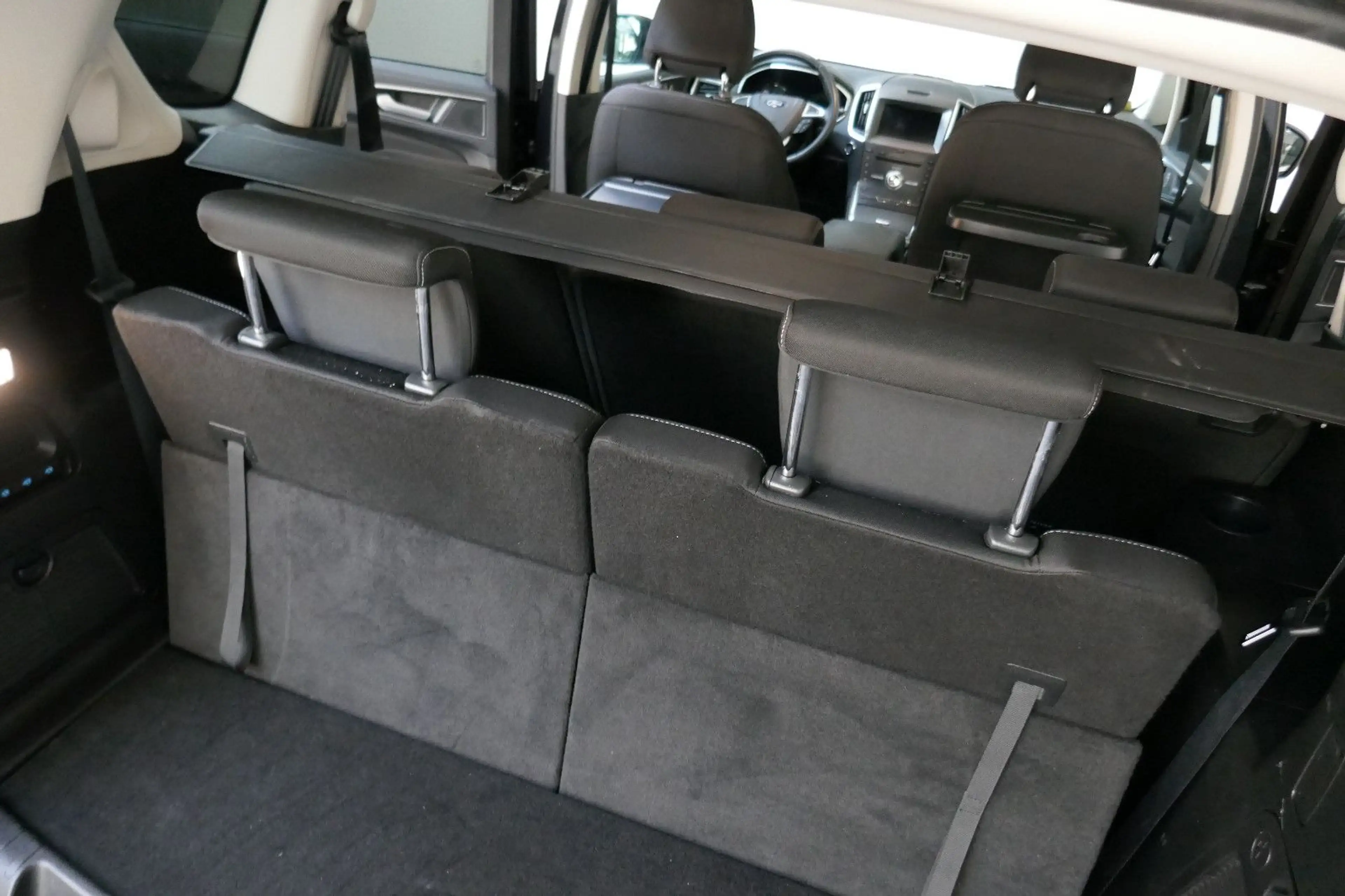 Ford S-Max Titanium *7 Sitzer*Spurhalte*Tempo*Kam* — photo 13