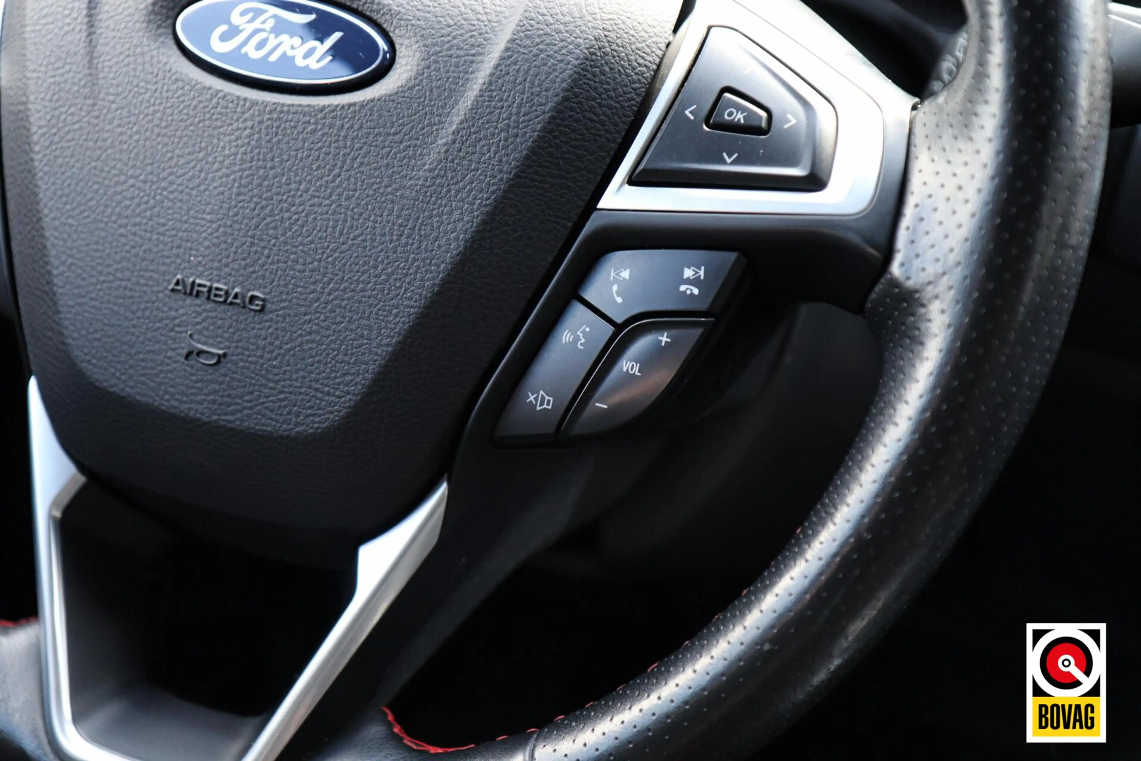 Ford S-Max 2.5i HEV 7P ST-Line |LED|PANODAK|CAMERA|MEMORY|STO — photo 16