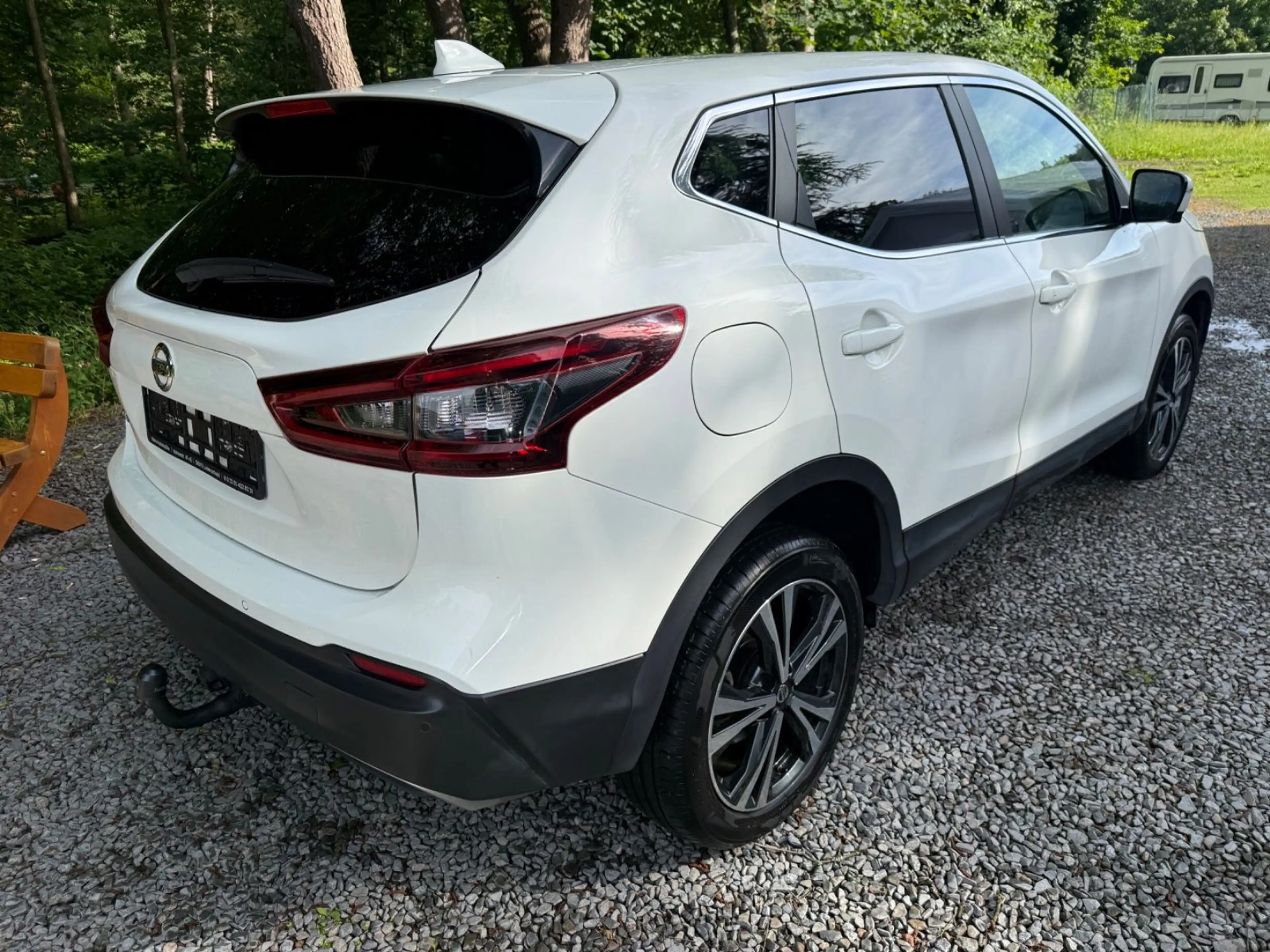 Nissan Qashqai N-Connecta 4x4 Navi 360 Kamera — photo 3