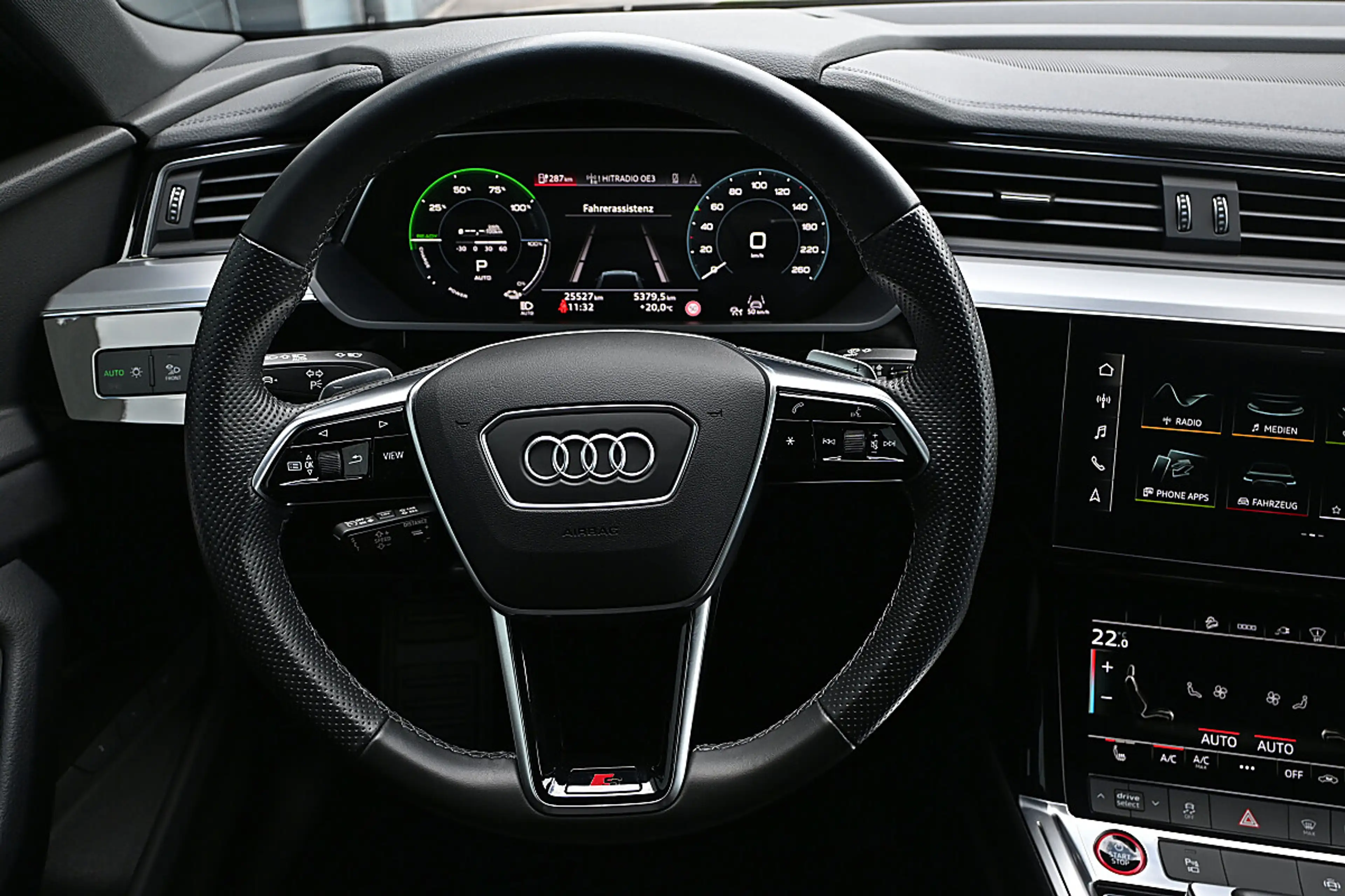 Audi e-tron quattro 95kWh S ACC, HeadUp, 360 CAM, MatrixLED... — photo 15