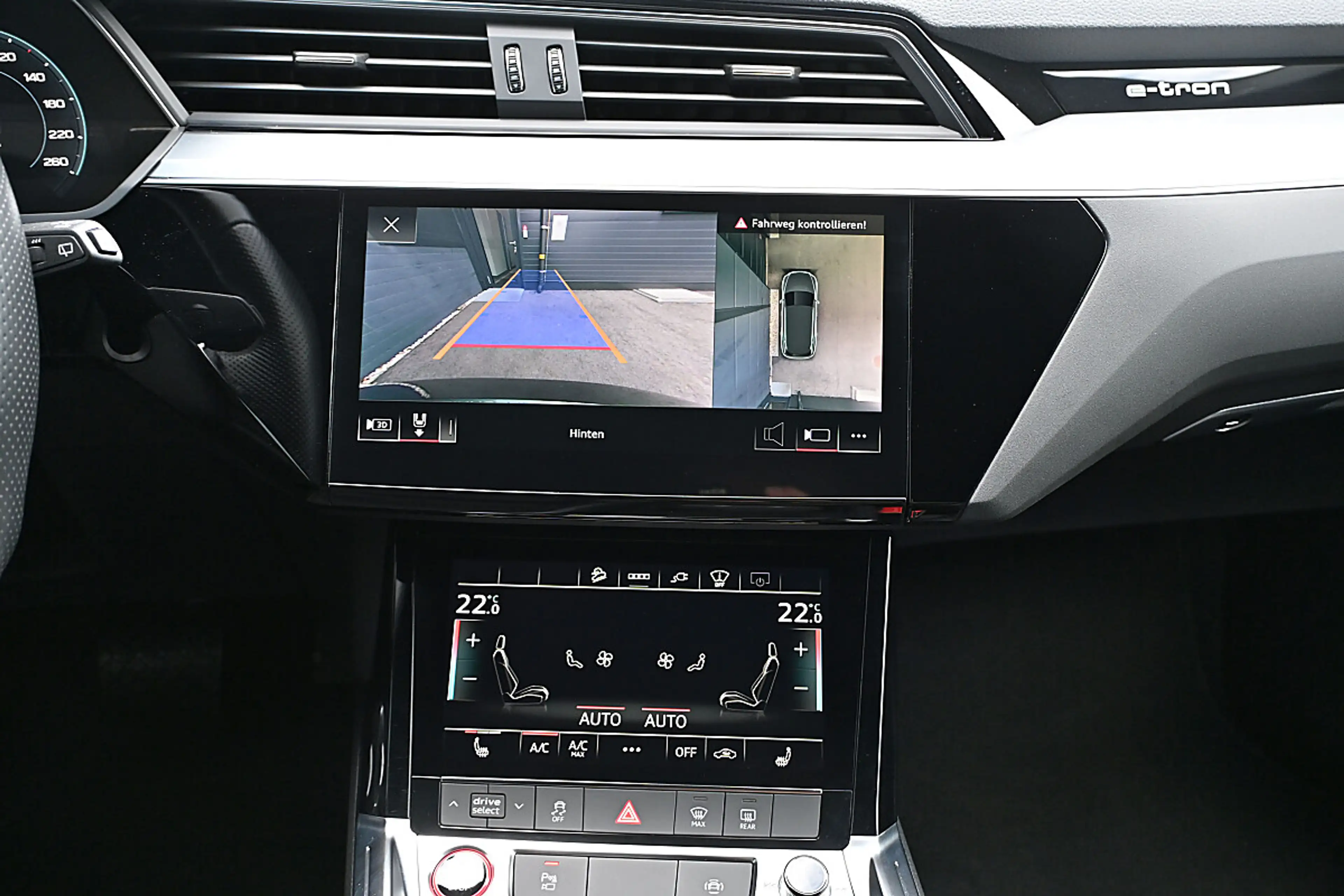 Audi e-tron quattro 95kWh S ACC, HeadUp, 360 CAM, MatrixLED... — photo 7