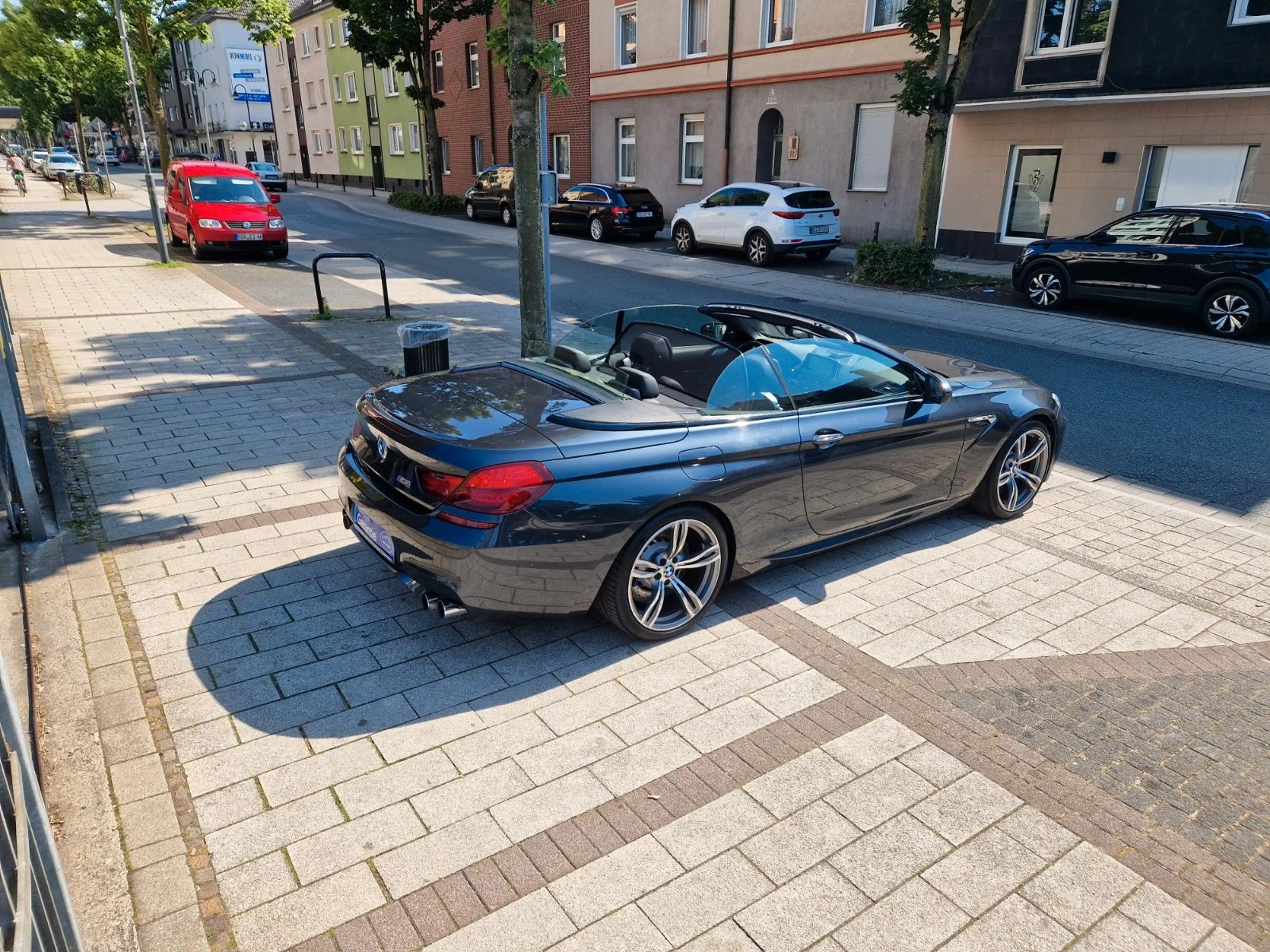 BMW M6 Cabrio*B&W*HEAD-UP*LED*CAM*LEDER*DEUTSCH* — photo 11