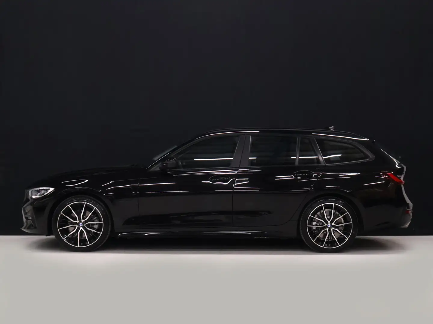 BMW 320 3-serie Touring 320e Sport Line [ADAPTIVE CRUISE, Noir - 2