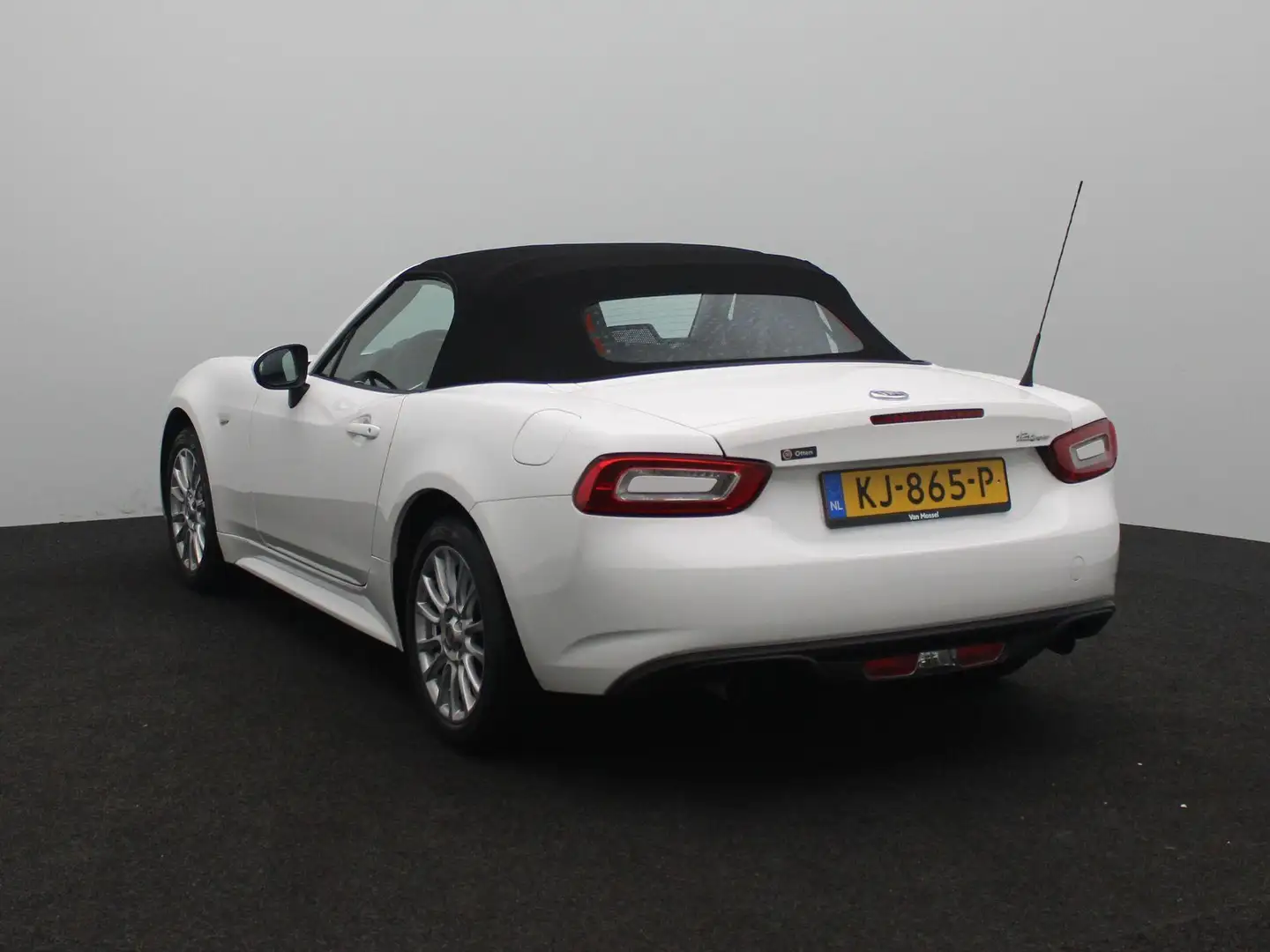 Fiat 124 Spider 1.4 MultiAir Turbo 140pk | Orig. NL | 2e-Eigenaar Blanco - 2
