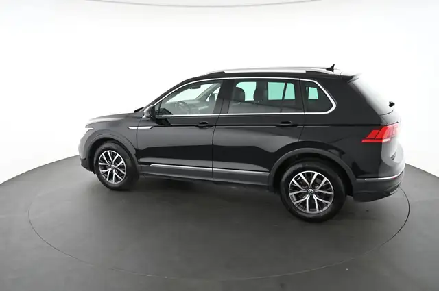 Volkswagen Tiguan view 7