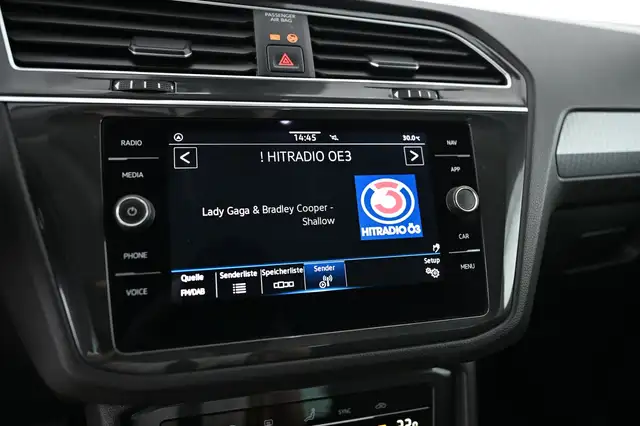 Volkswagen Tiguan view 21