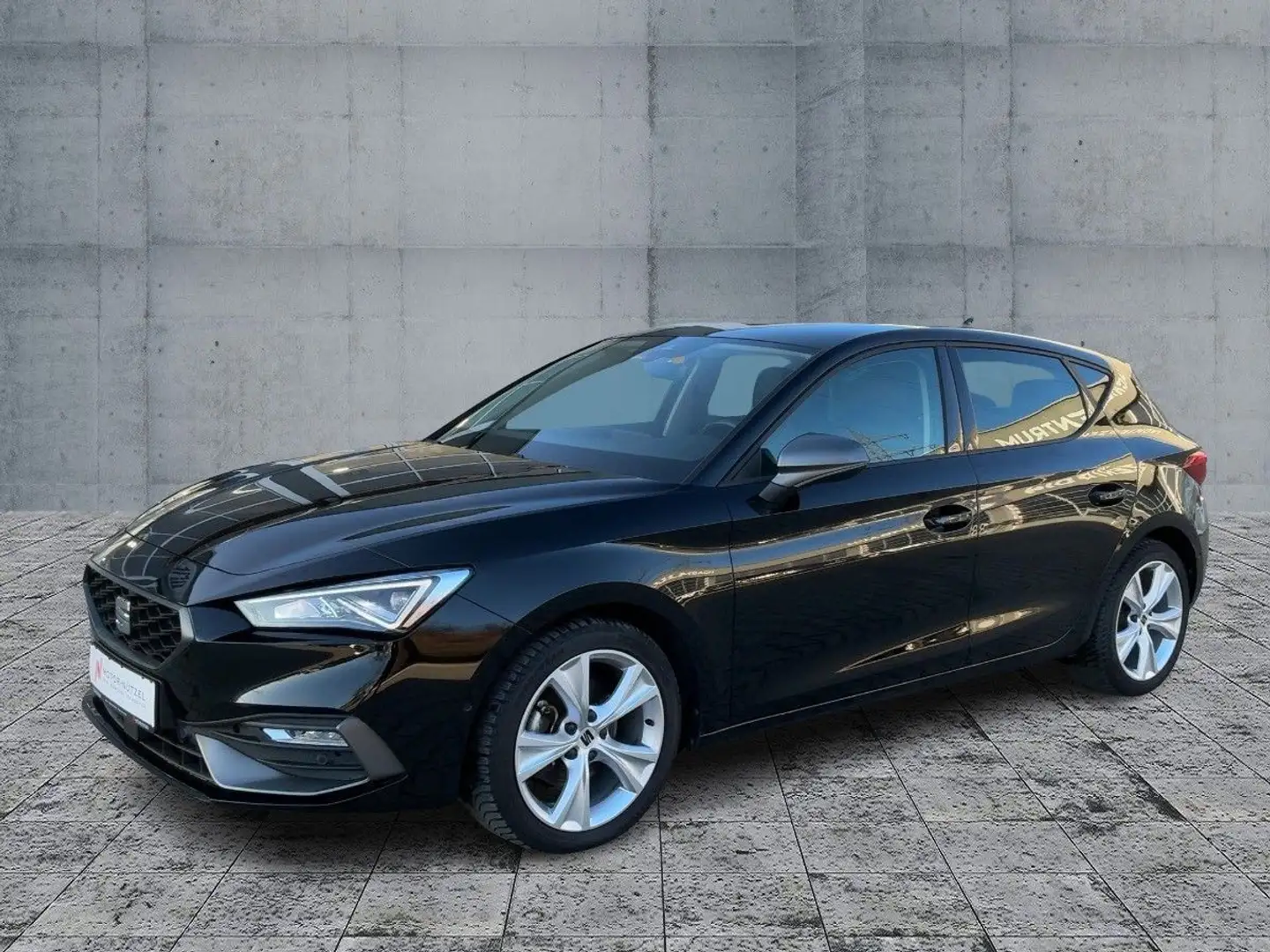 SEAT Leon 1.5 TSI FR-LINE LED+NAV+APP+GRA+SHZ+PDC+RFK Schwarz - 2