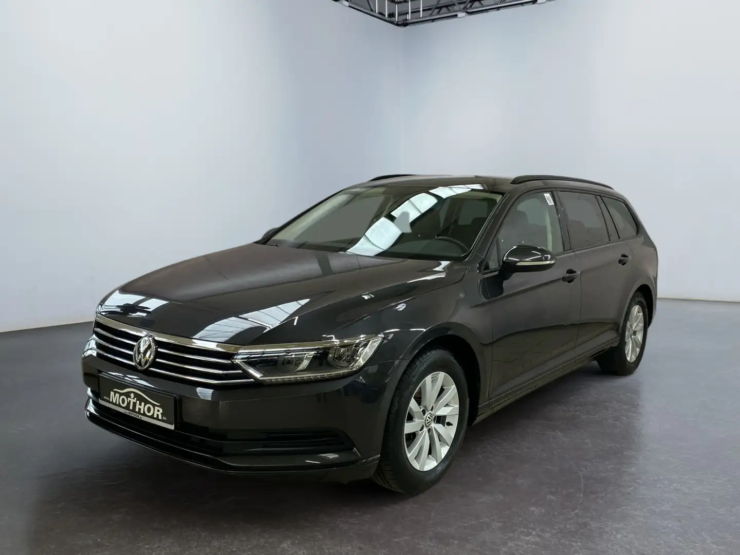 Volkswagen Passat Variant Trendline 1.4TSI Parkhilfe vo.hi. Gris - 2