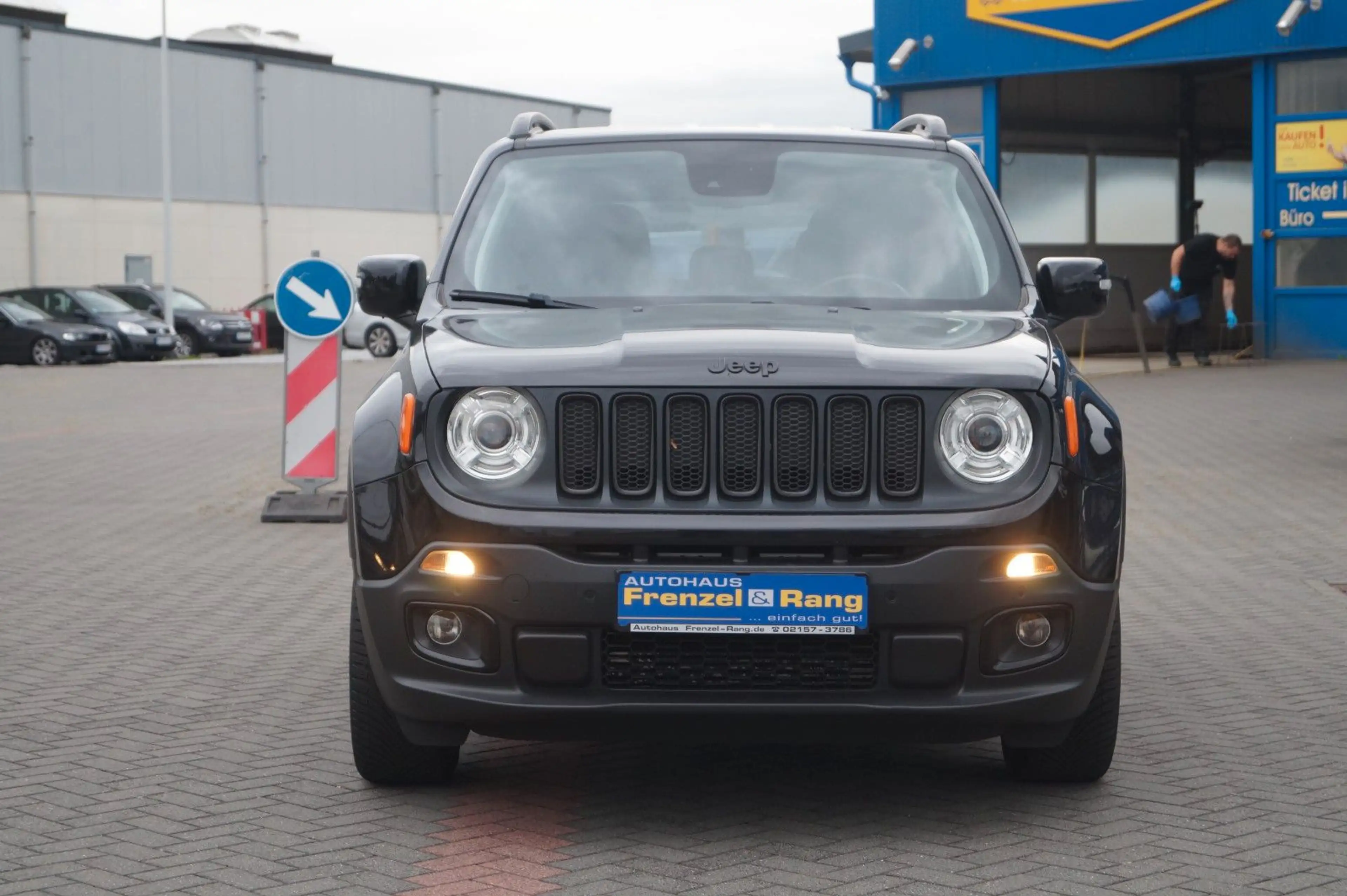 Jeep Renegade Limited *Kamera*Navi*Allwetter*Totwinke — photo 2