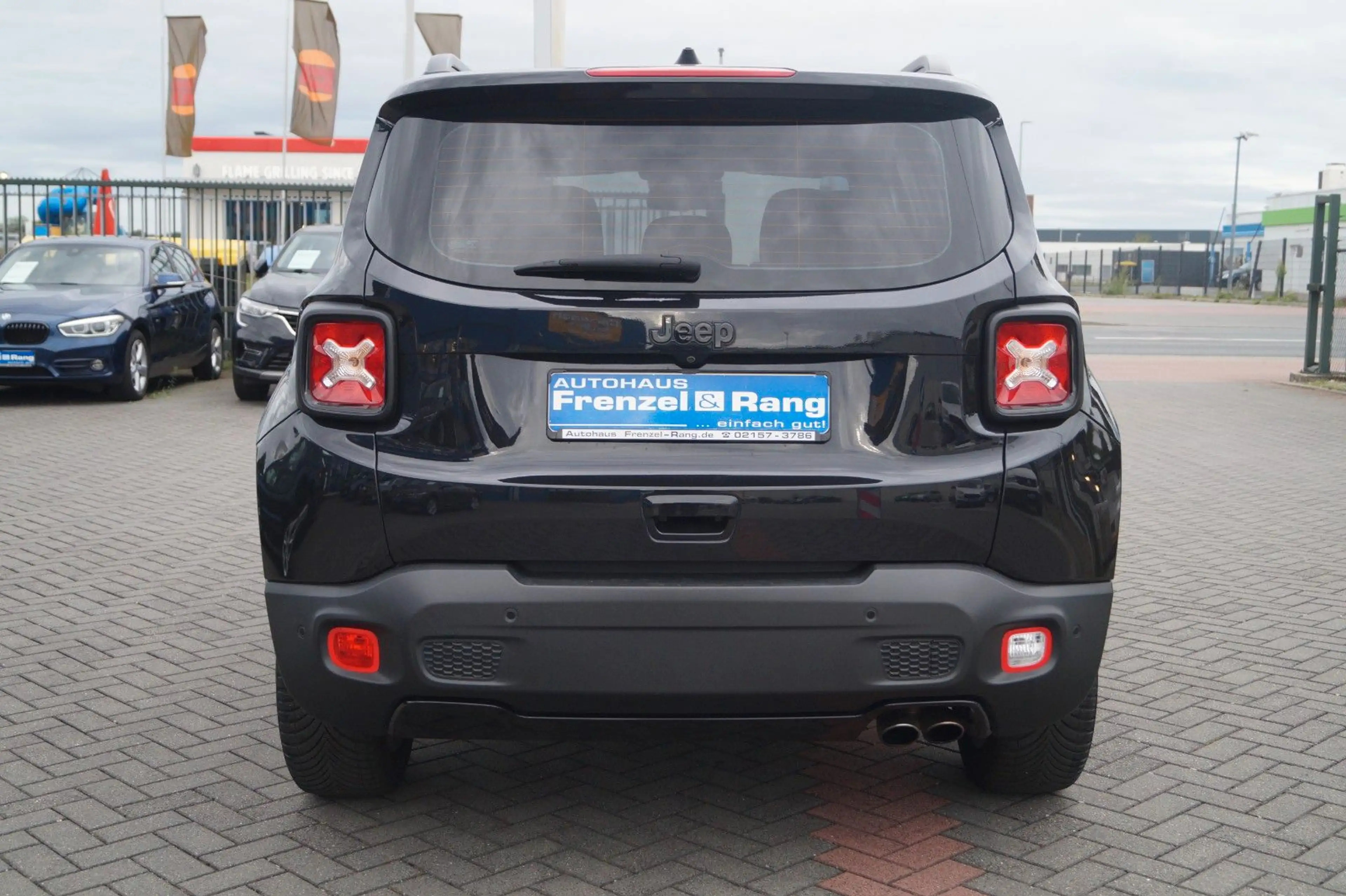 Jeep Renegade Limited *Kamera*Navi*Allwetter*Totwinke — photo 4